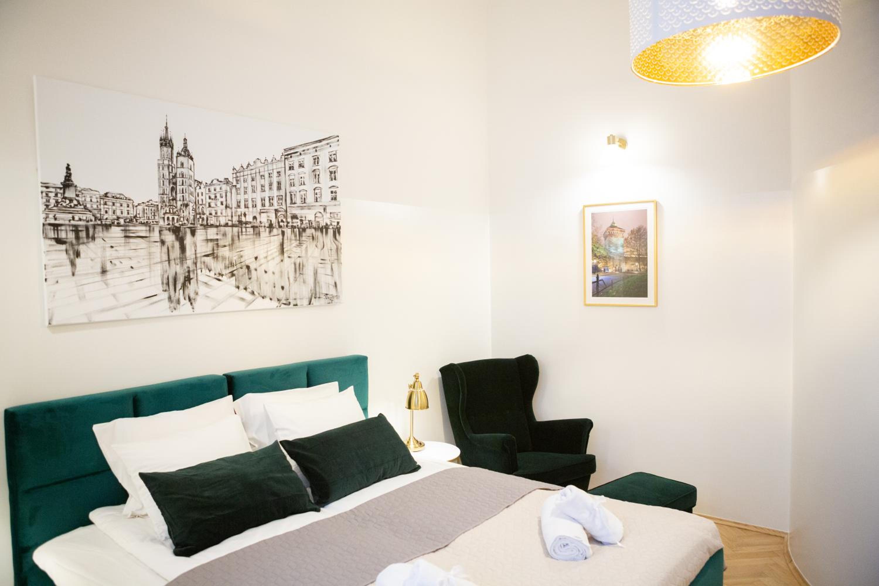 Apartments Roman