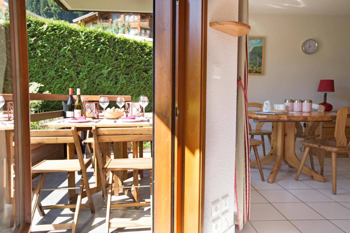 Simply Morzine - Apartment le Sautaillet view 4