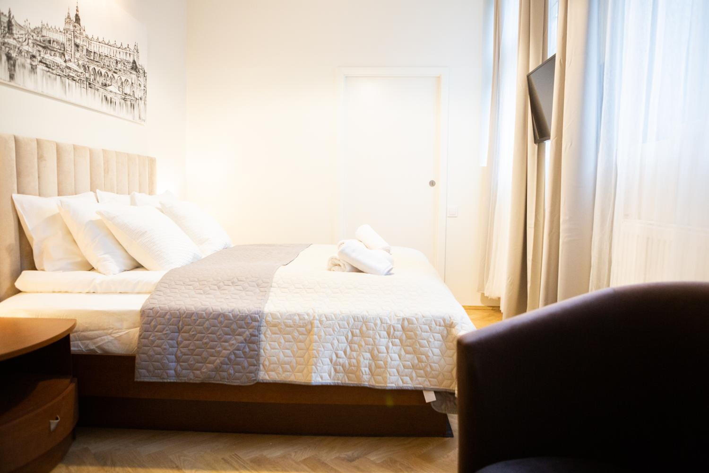 Apartments Roman