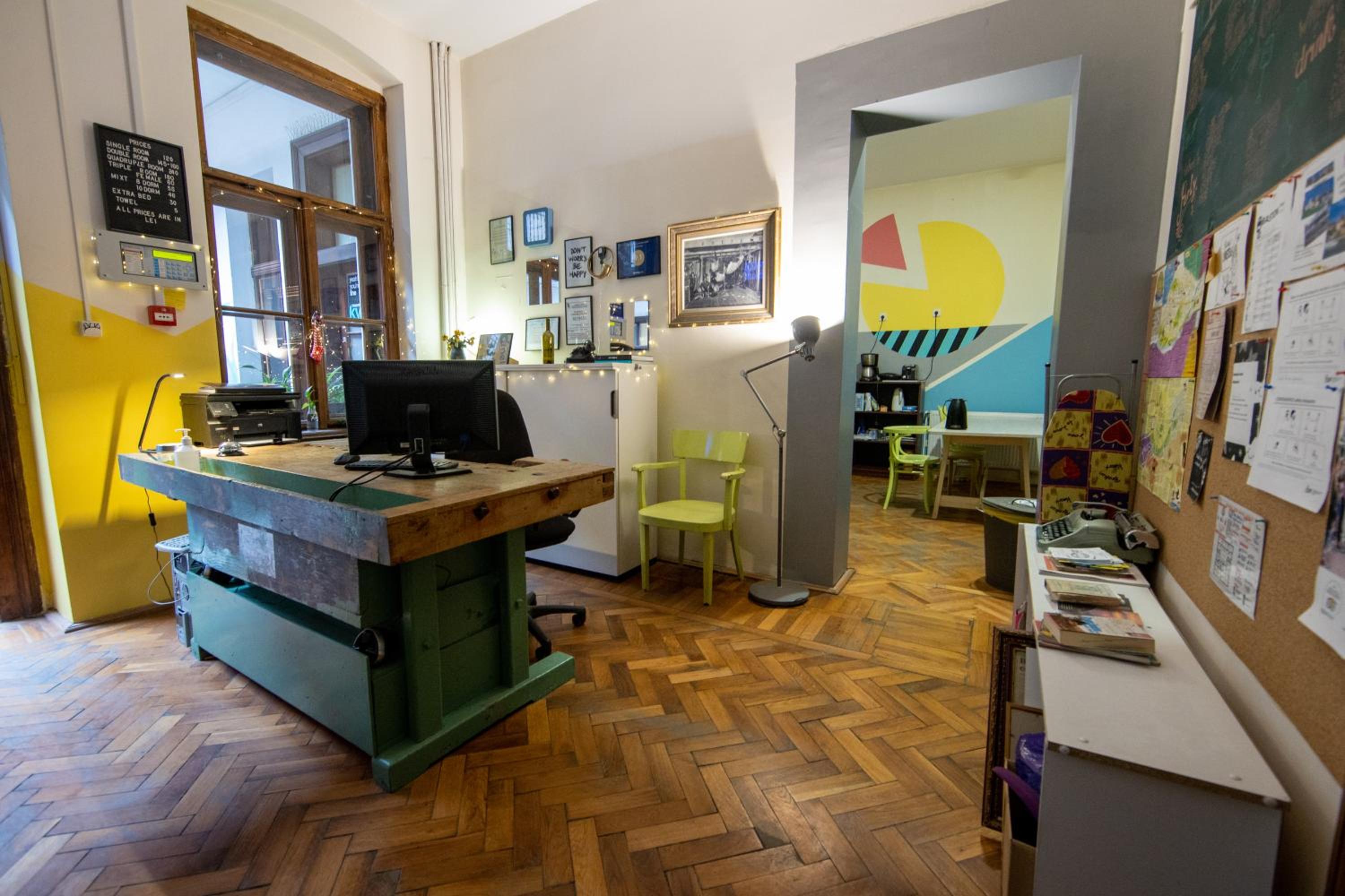 Hotel Hostel Cornel - Image 1