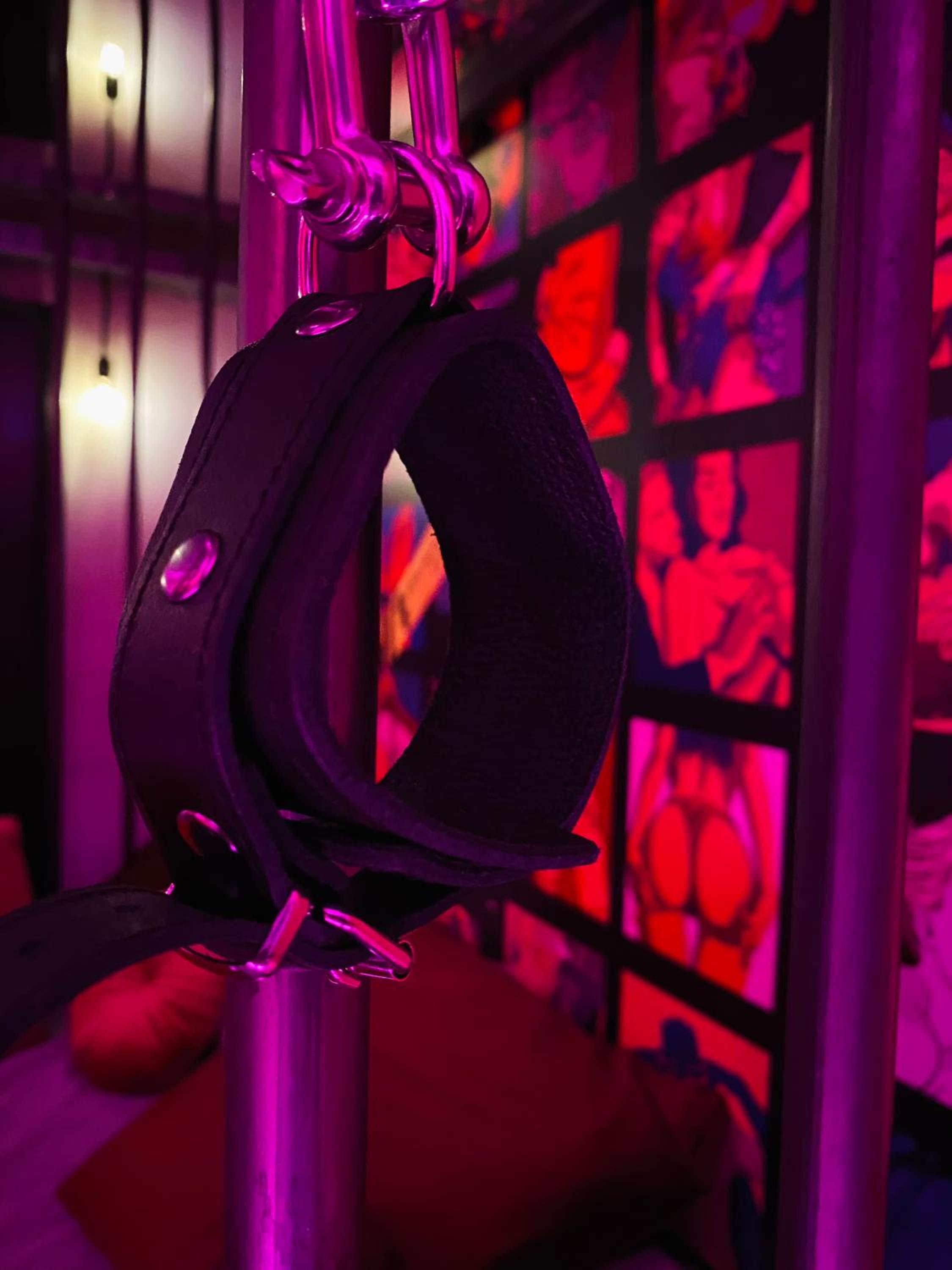 Secret Room votre LOVE ROOM coquine et insolite en espace privatif a Tournai