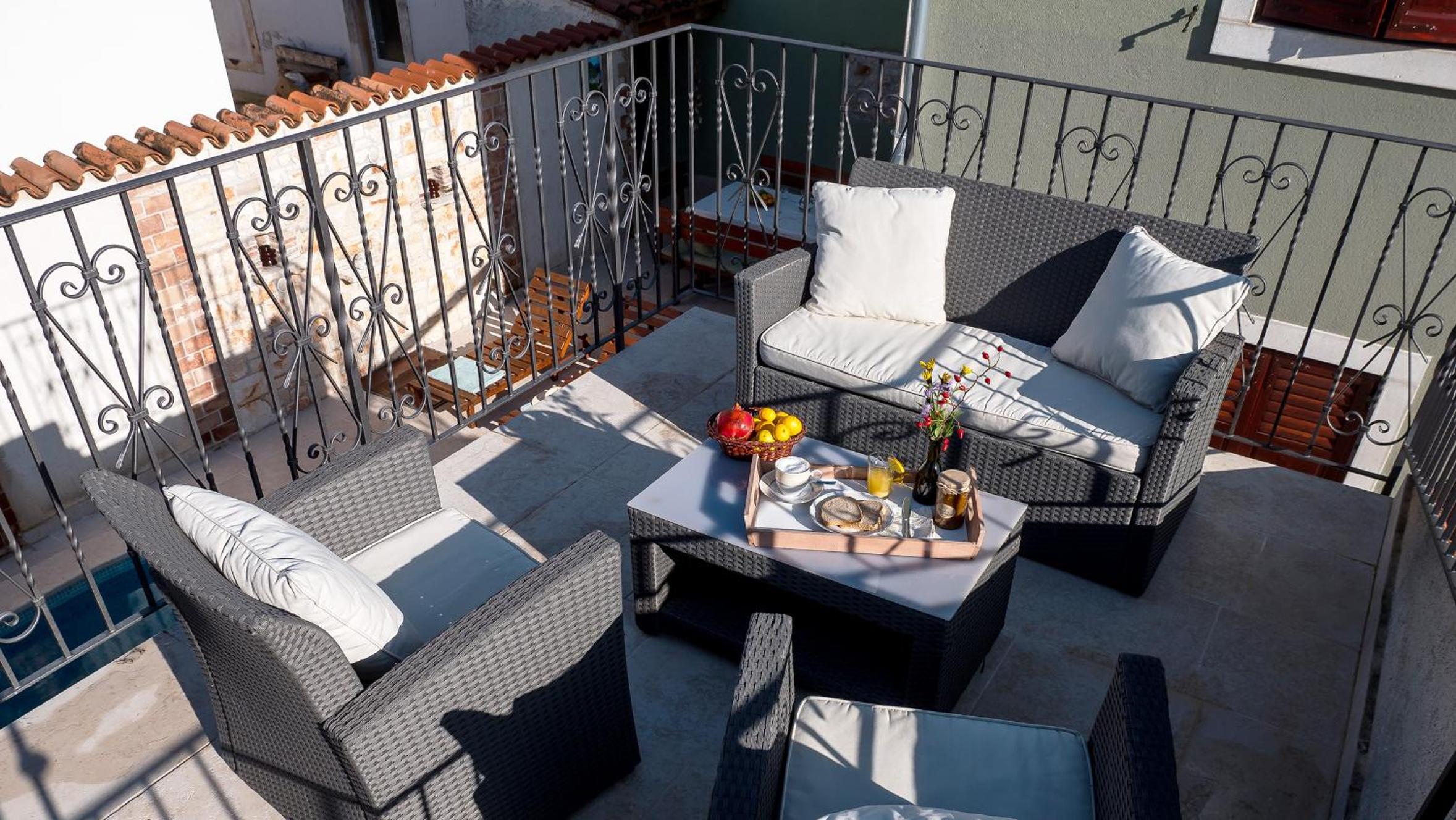 balance & terrace