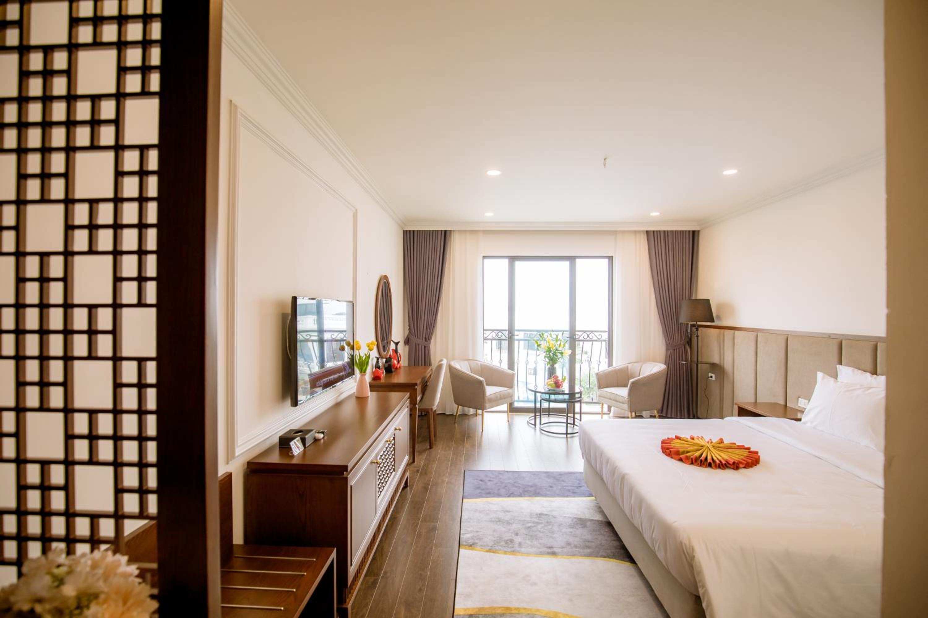Glory Resort