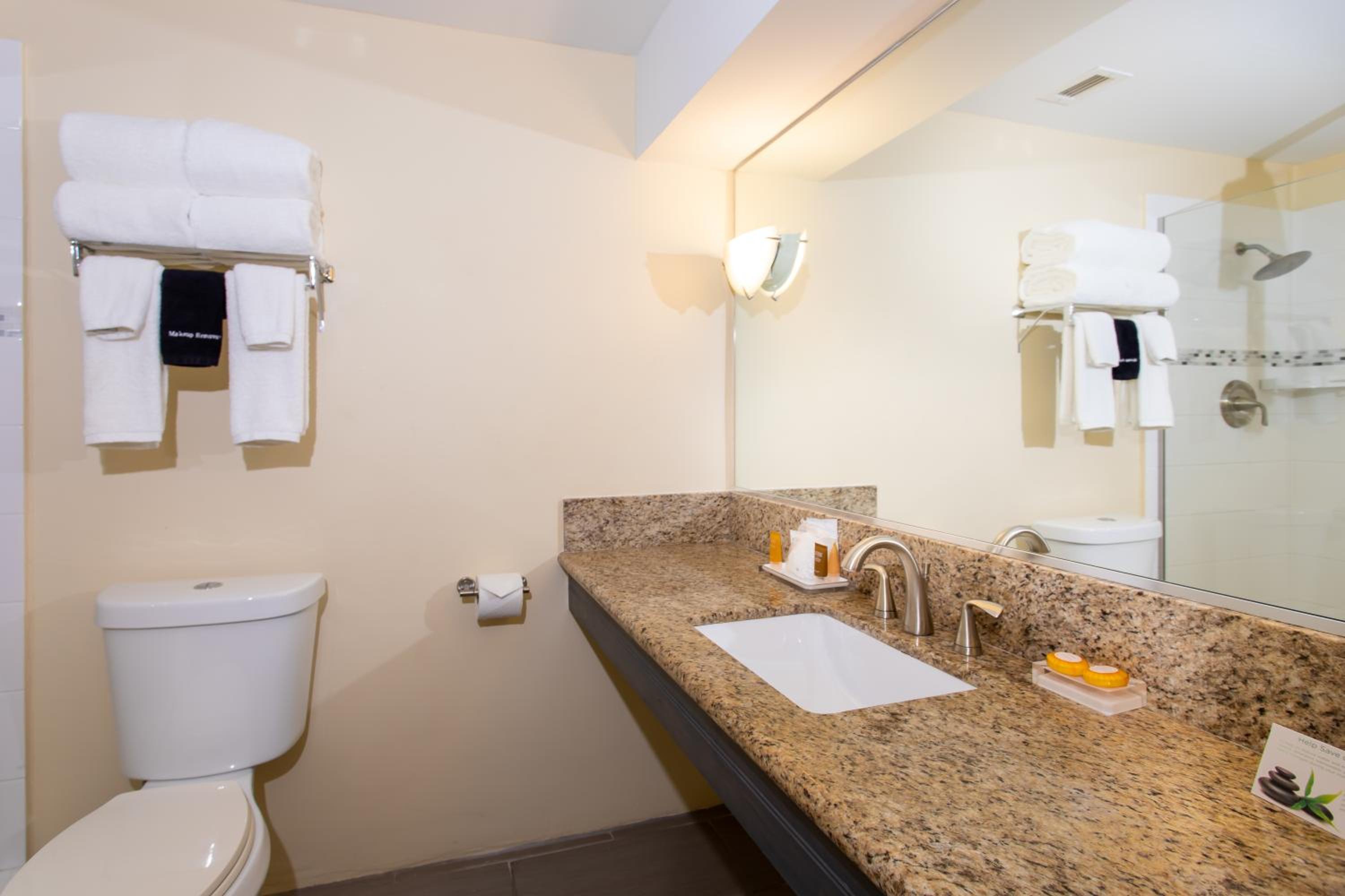 St Croix Vacations - Caravelle Hotel - Property Image 4