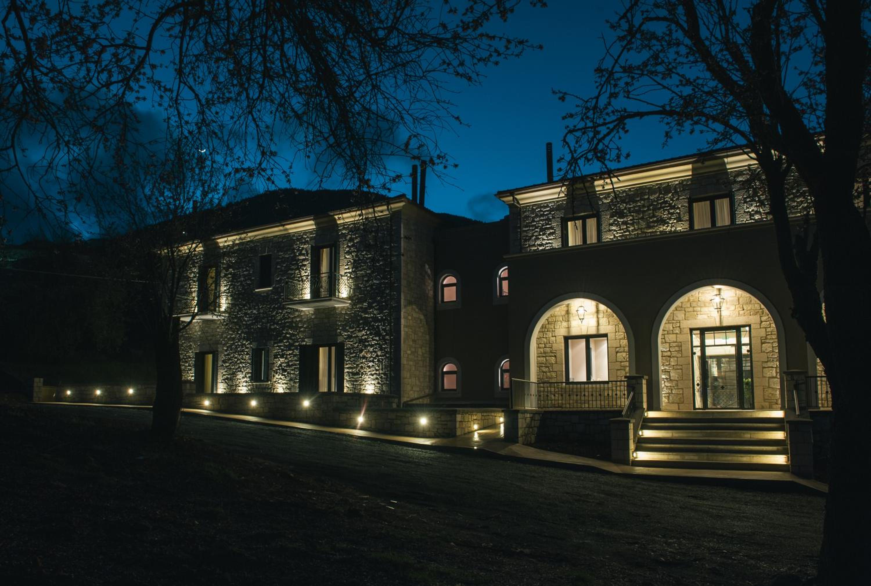 Levidi Suites