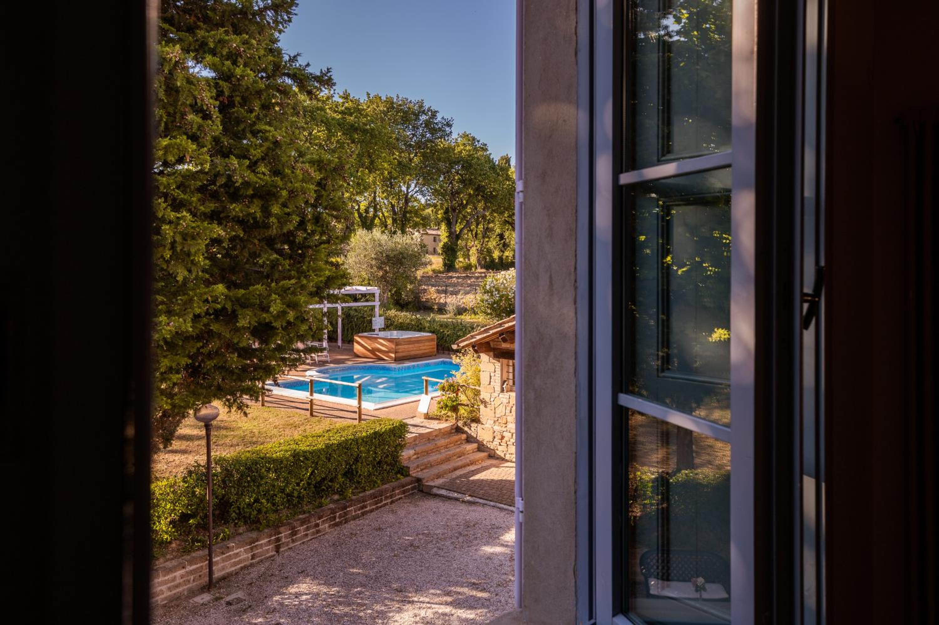Residenza La Canonica Relais - Historic Country House & Pool