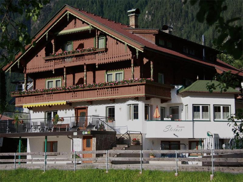 Hotel Pension Steiner - Image 1