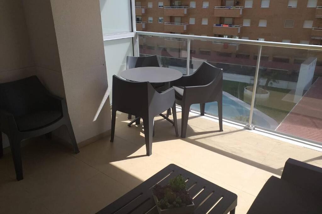 APARTAMENTO A ESTRENAR EN MIRAMAR-MARINA DÓR-1era linea de playa photo 3
