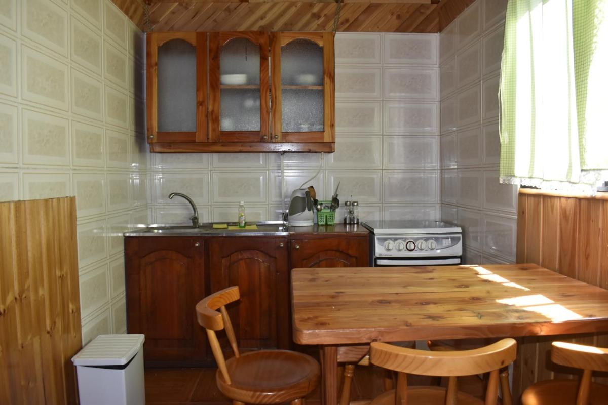 Cabañas y Tinajas Borde río