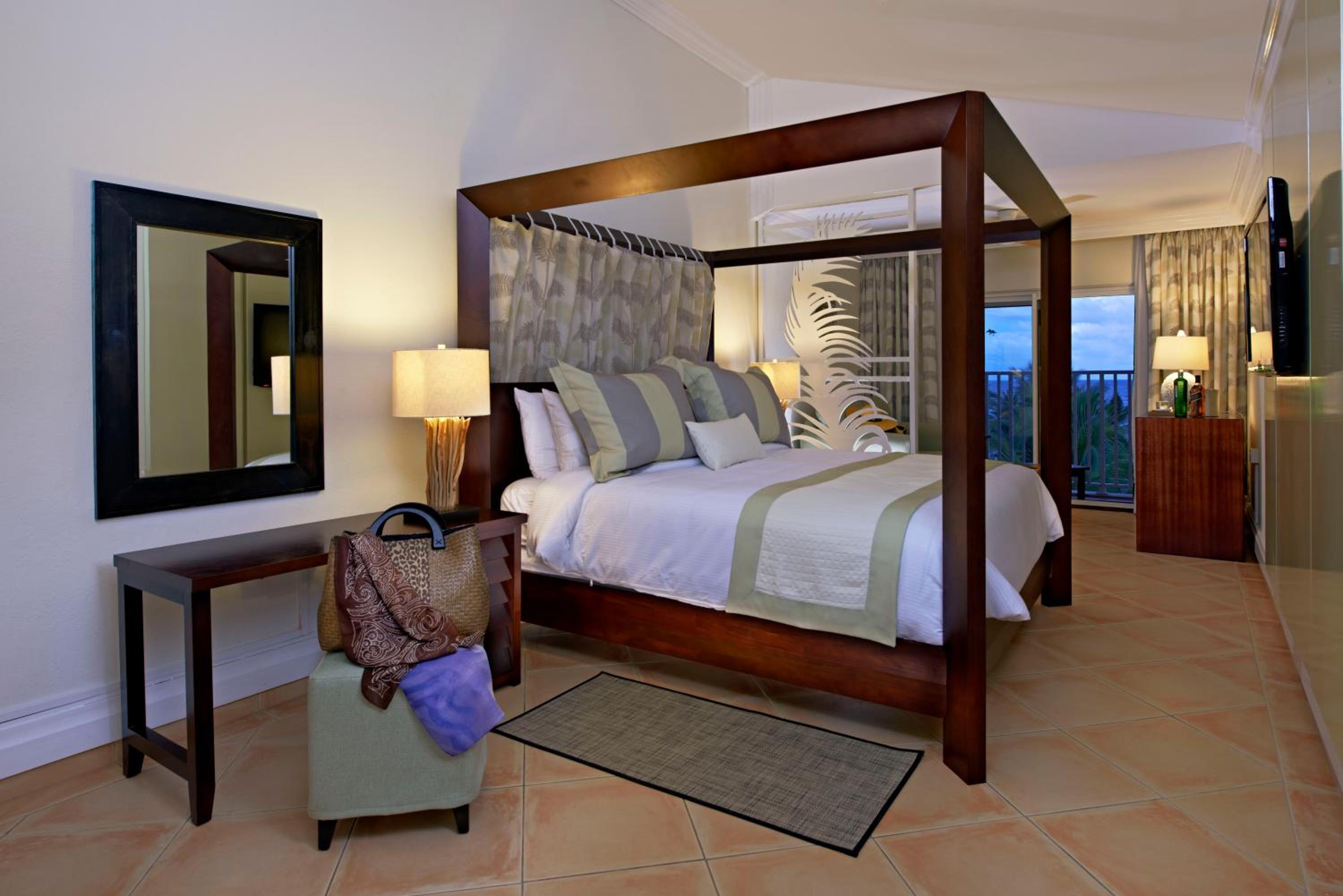Coconut Bay Beach Resort & Spa All Inclusive - Photo 13