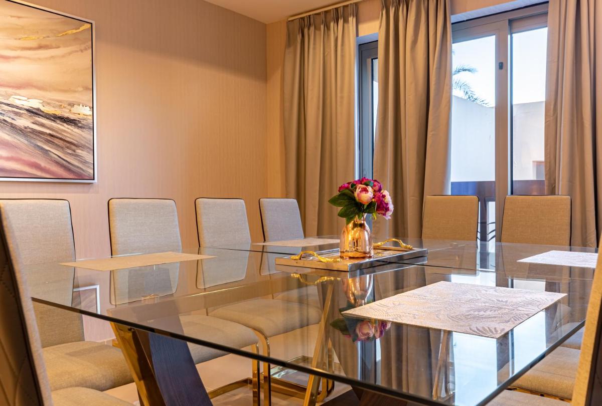 GLOBALSTAY Holiday Homes - Private Pool Homes and Villas