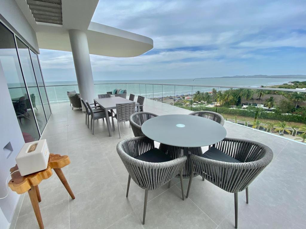 Hotel Serena del Mar, Morros IO - Image 1