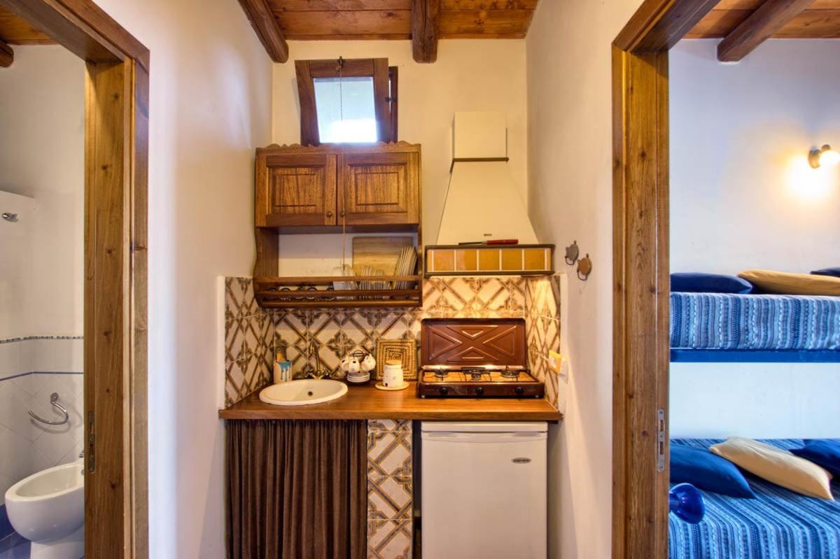 "Rapanui" - Case sulla spiaggia di Santa Marina photo 5