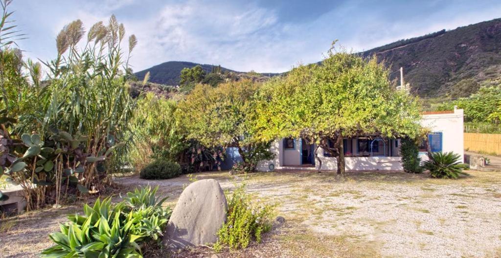 "Rapanui" - Case sulla spiaggia di Santa Marina photo 4