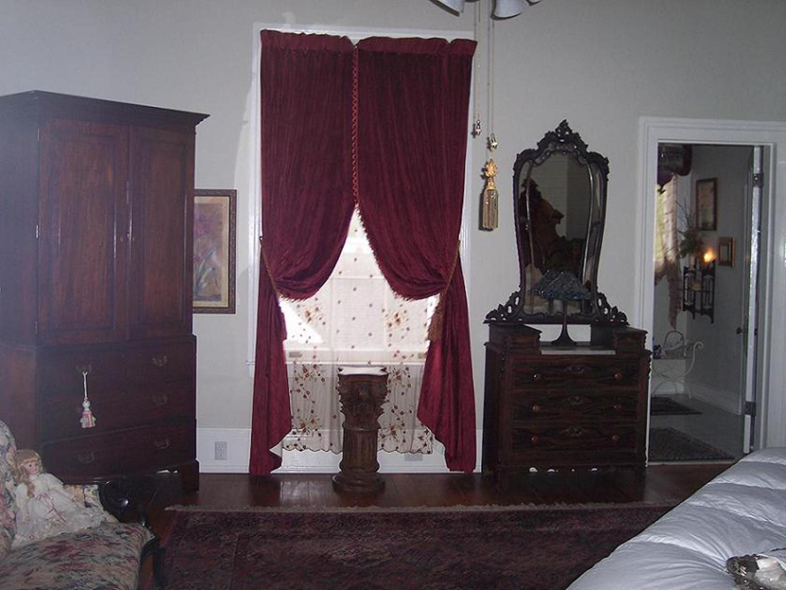 Shadowlawn Bed and Breakfast
