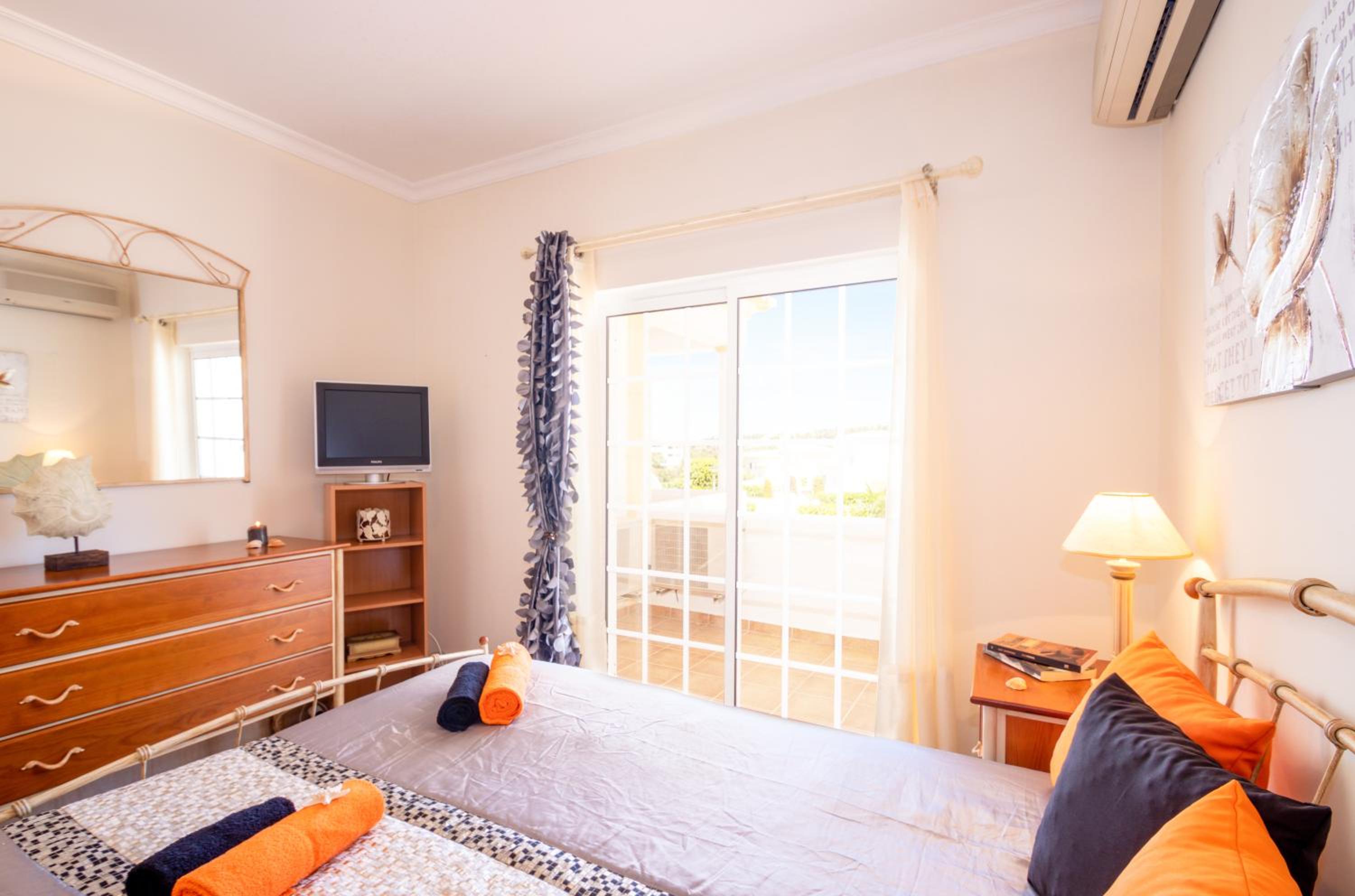 Villa Manihi - Moradia elegante com BBQ e piscina aquecível - Albufeira