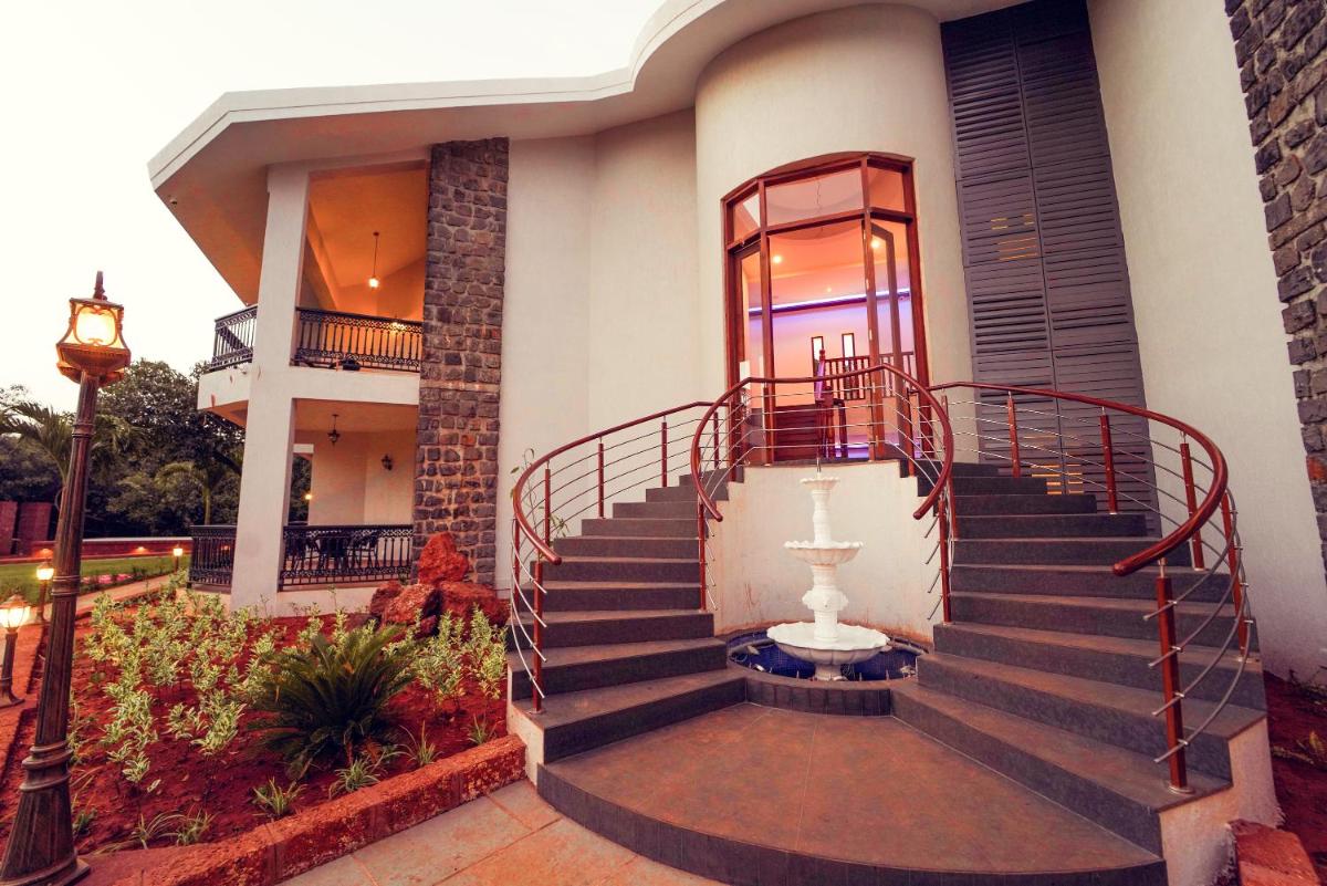 hotel building