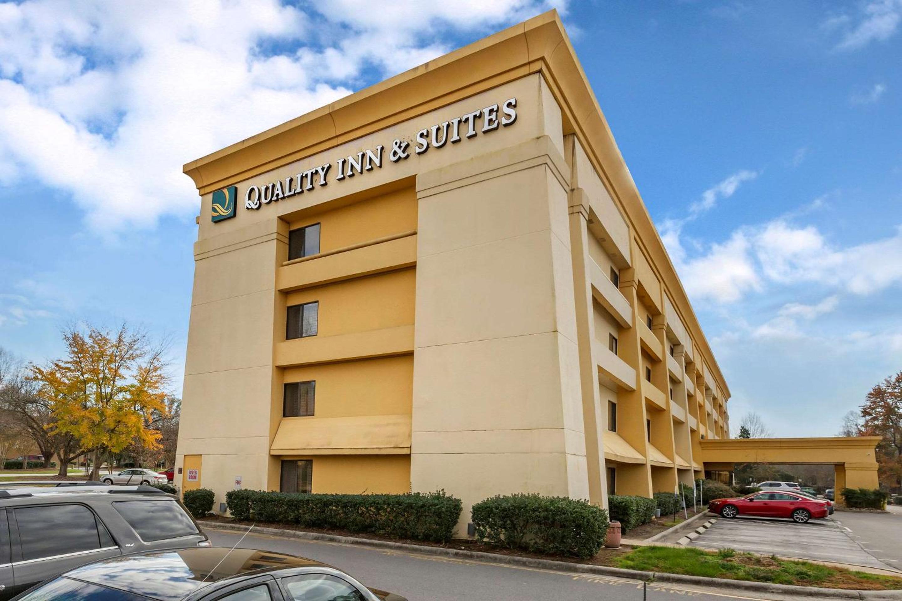 Raleigh Vacations - Quality Inn  Suites Raleigh Durham Airport - Property Image 1