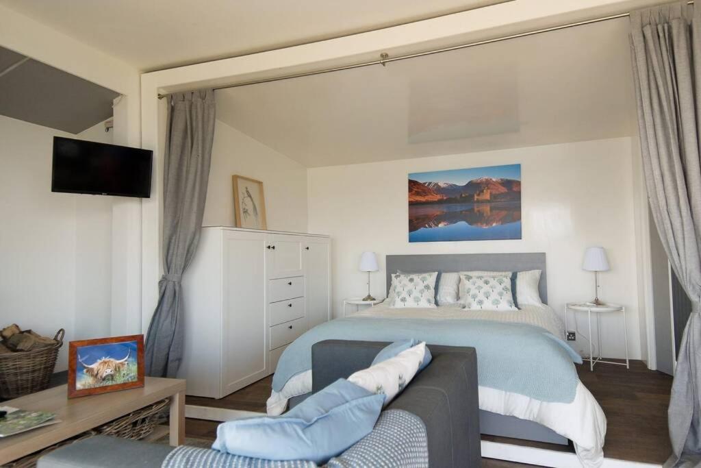Columba Lodge, St Conan's Escape, Idyllic highland getaway view 2