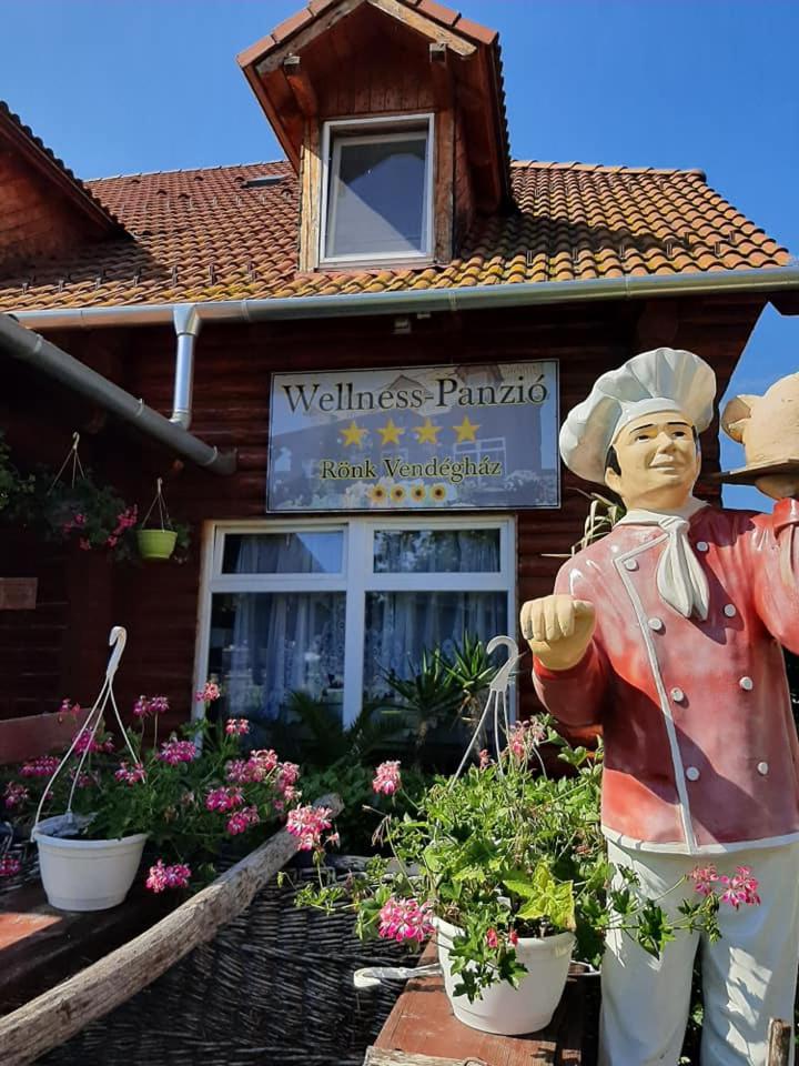 Rönk-wellness Panzió Mezőpeterd