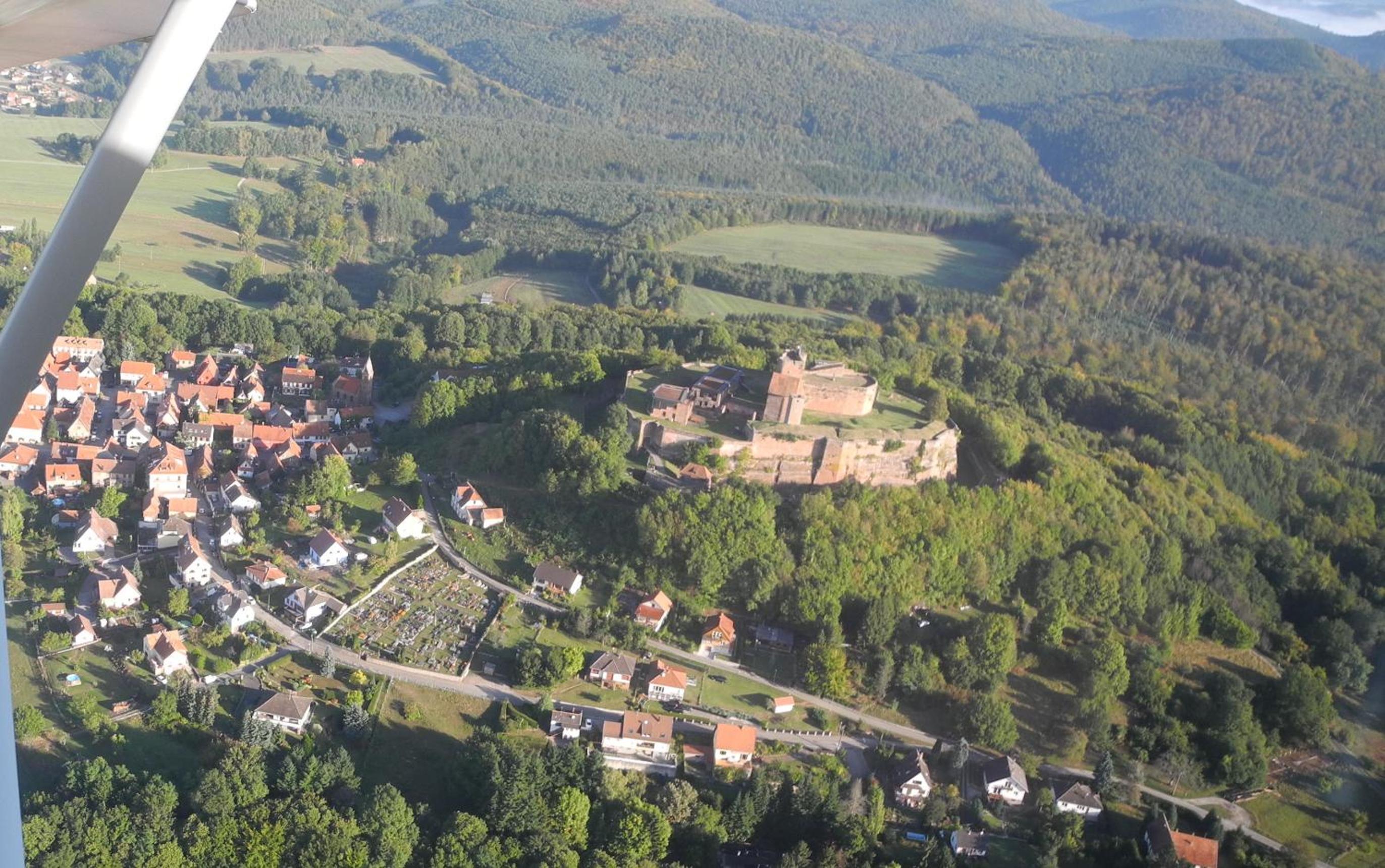 Au Pied du Chateau view 2