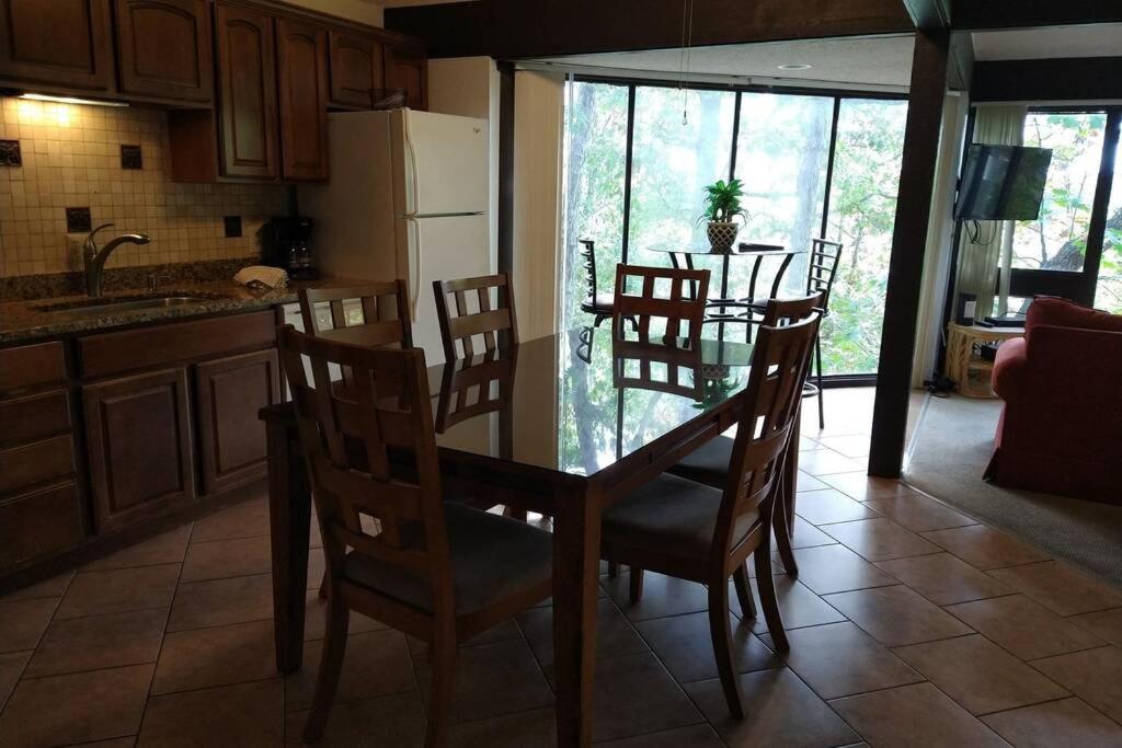 Unit 56 - Treeloft 3 Bedroom Villa view 2