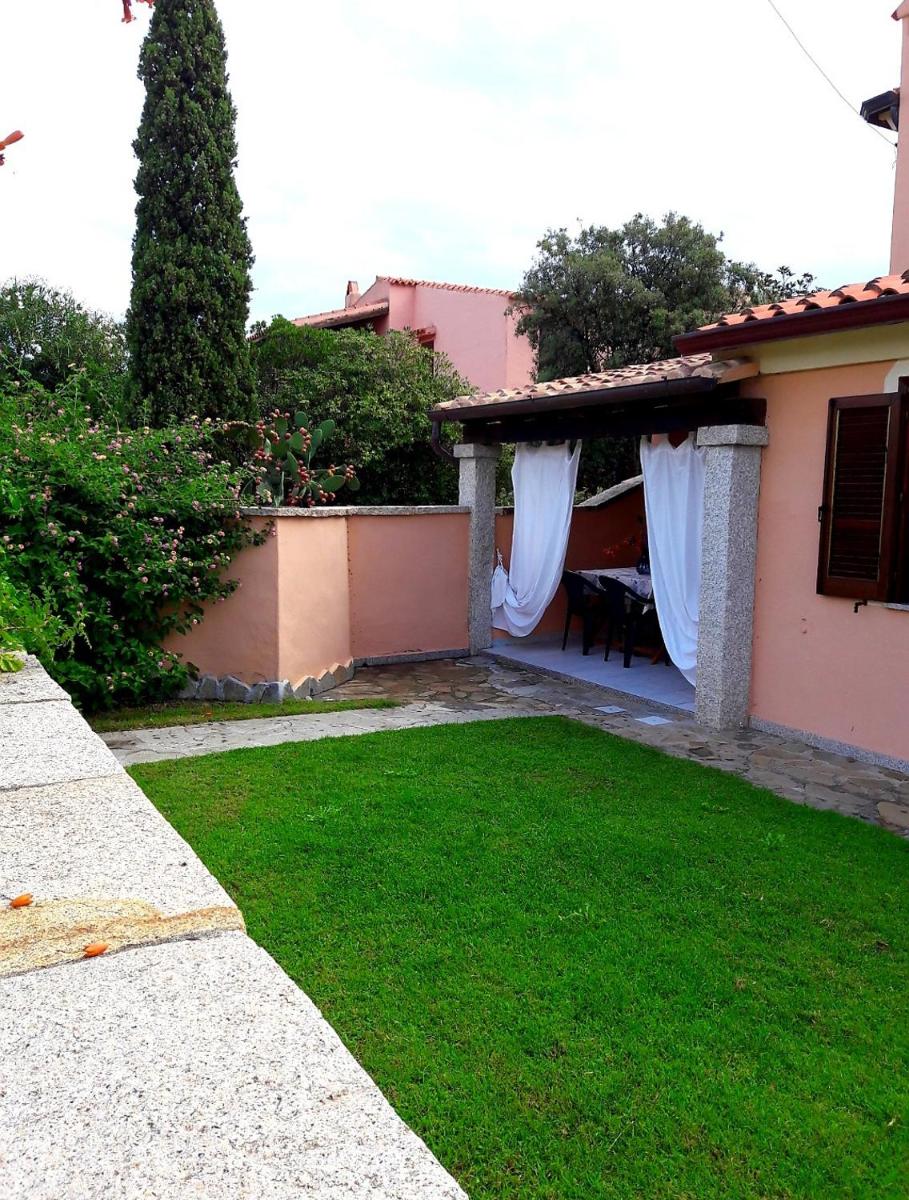 Villetta a San Teodoro in zona tranquilla photo 1