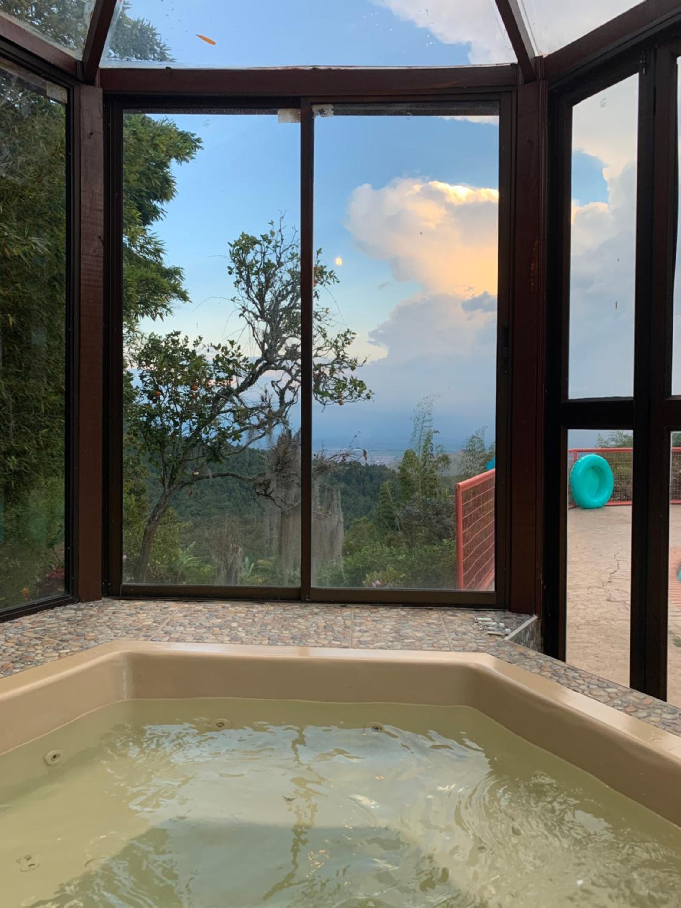 Increíble finca en felidia