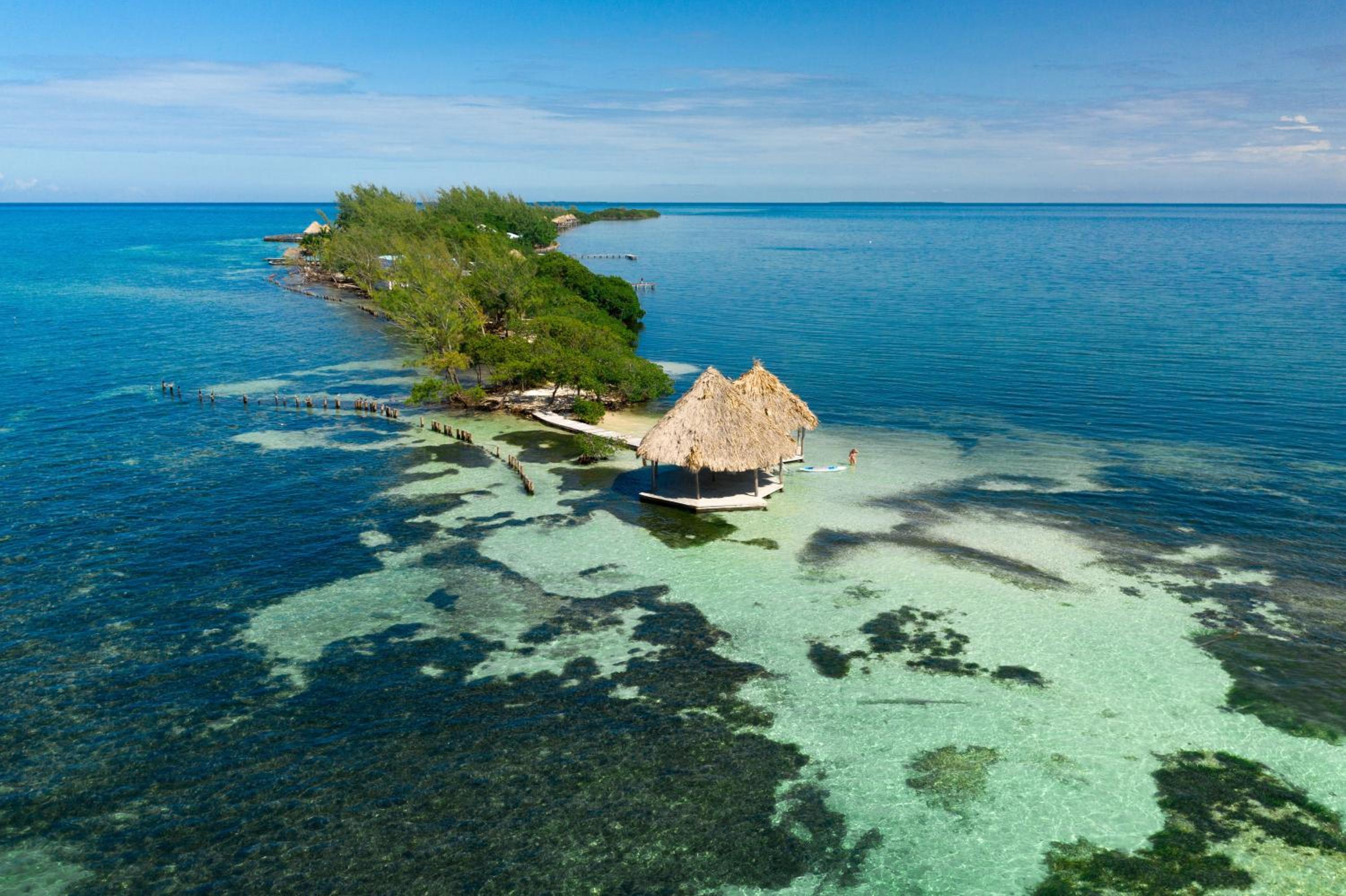 Thatch Caye Resort a Muy'Ono Resort