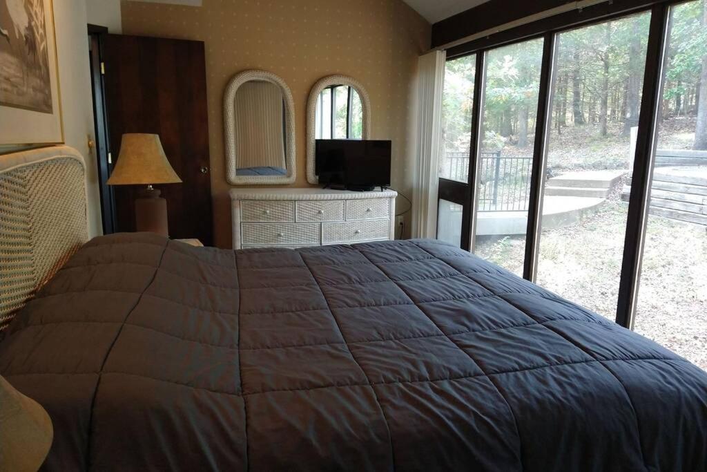 Unit 101 - Treeloft 3 Bedroom Villa view 4