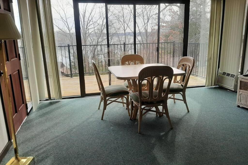 Unit 102 - Treeloft 3 Bedroom Villa view 2
