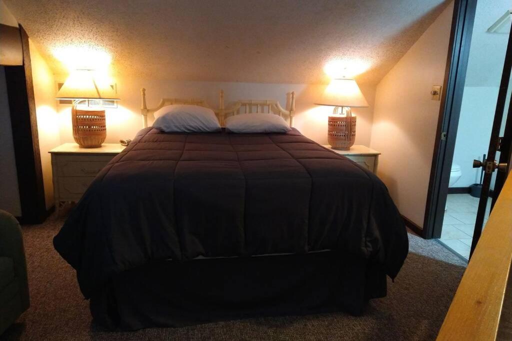 Unit 104 - Treeloft 3 Bedroom Villa view 3