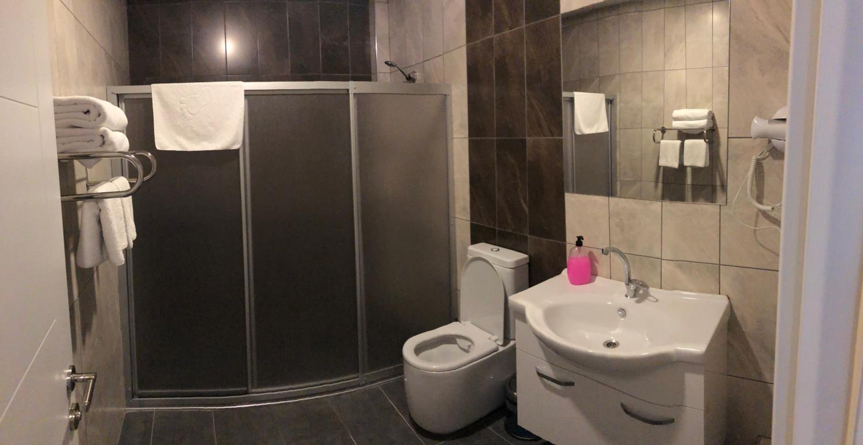 SKYBLUE İSTANBUL OTEL - Image 13