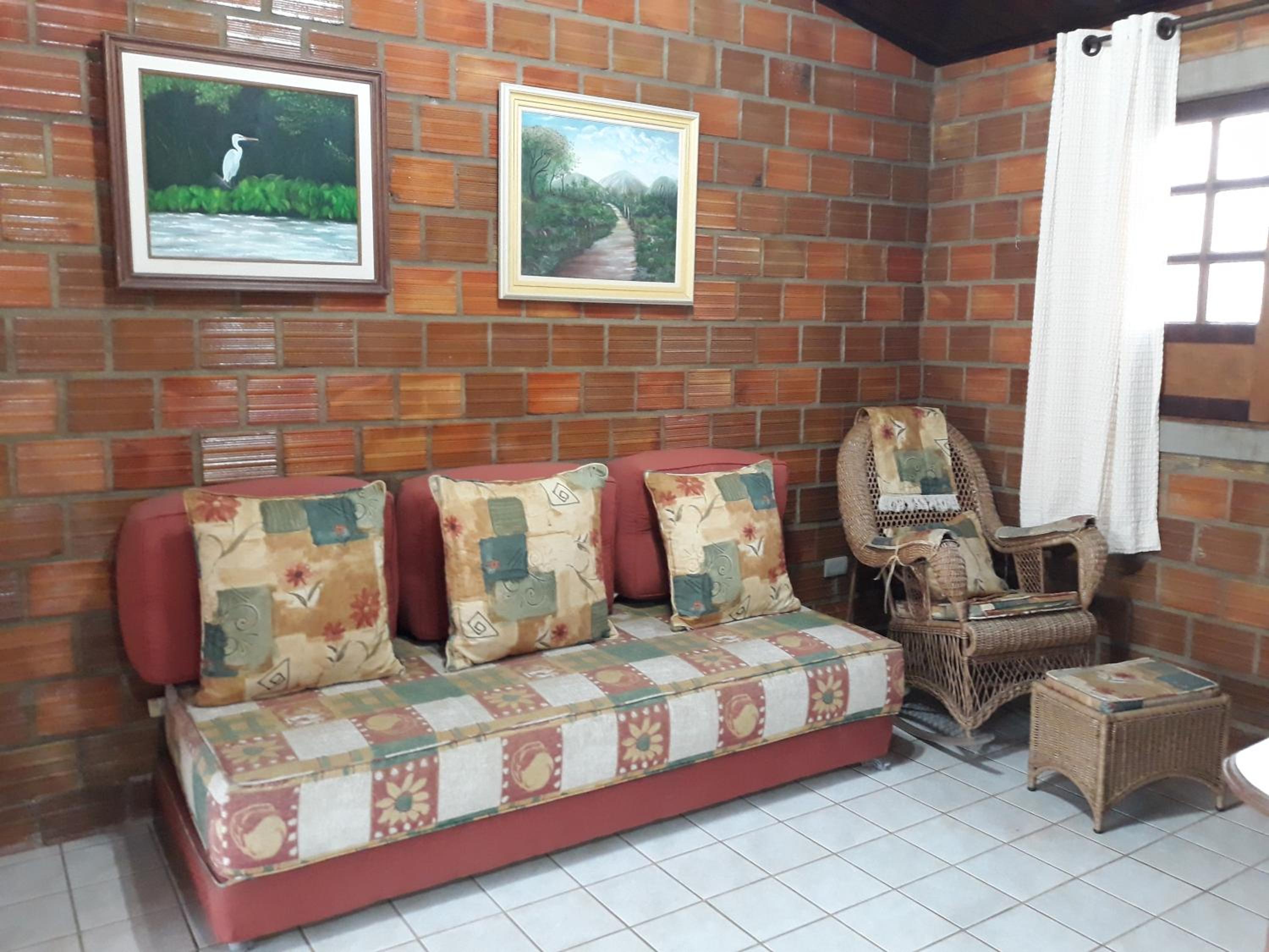 Casa 4 Quartos em Gravatá-PE - Privê Vila Bella