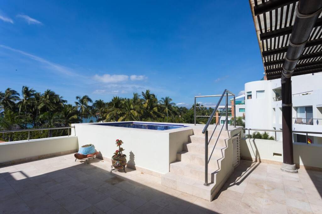 Luxurious Penthouse, breathtaking beach view!!!, fotografía 2