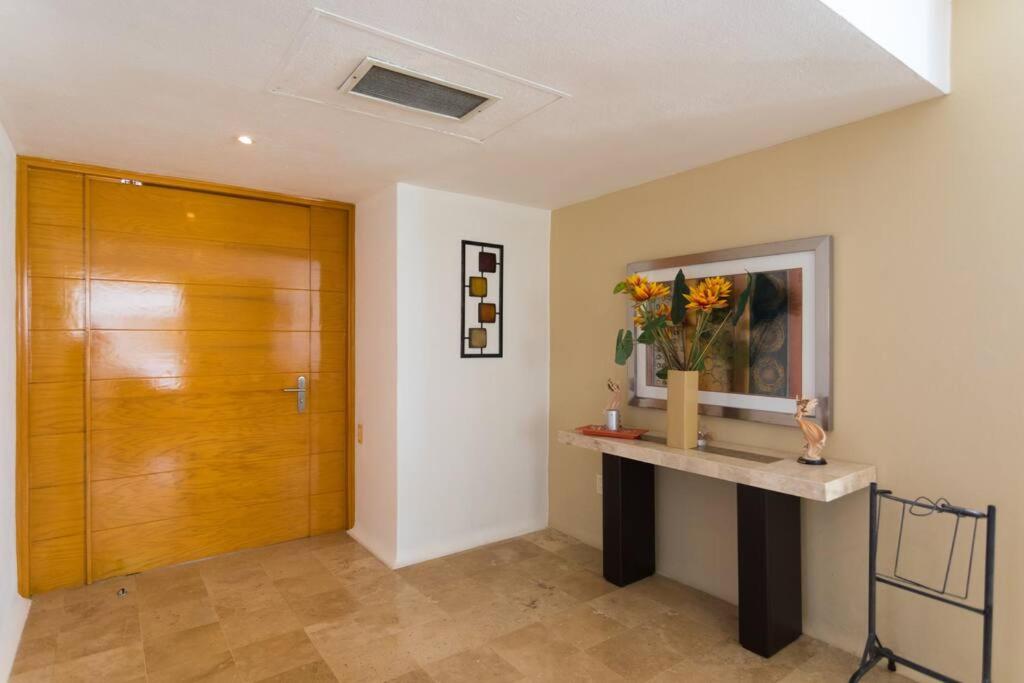 Luxurious Penthouse, breathtaking beach view!!!, fotografía 5