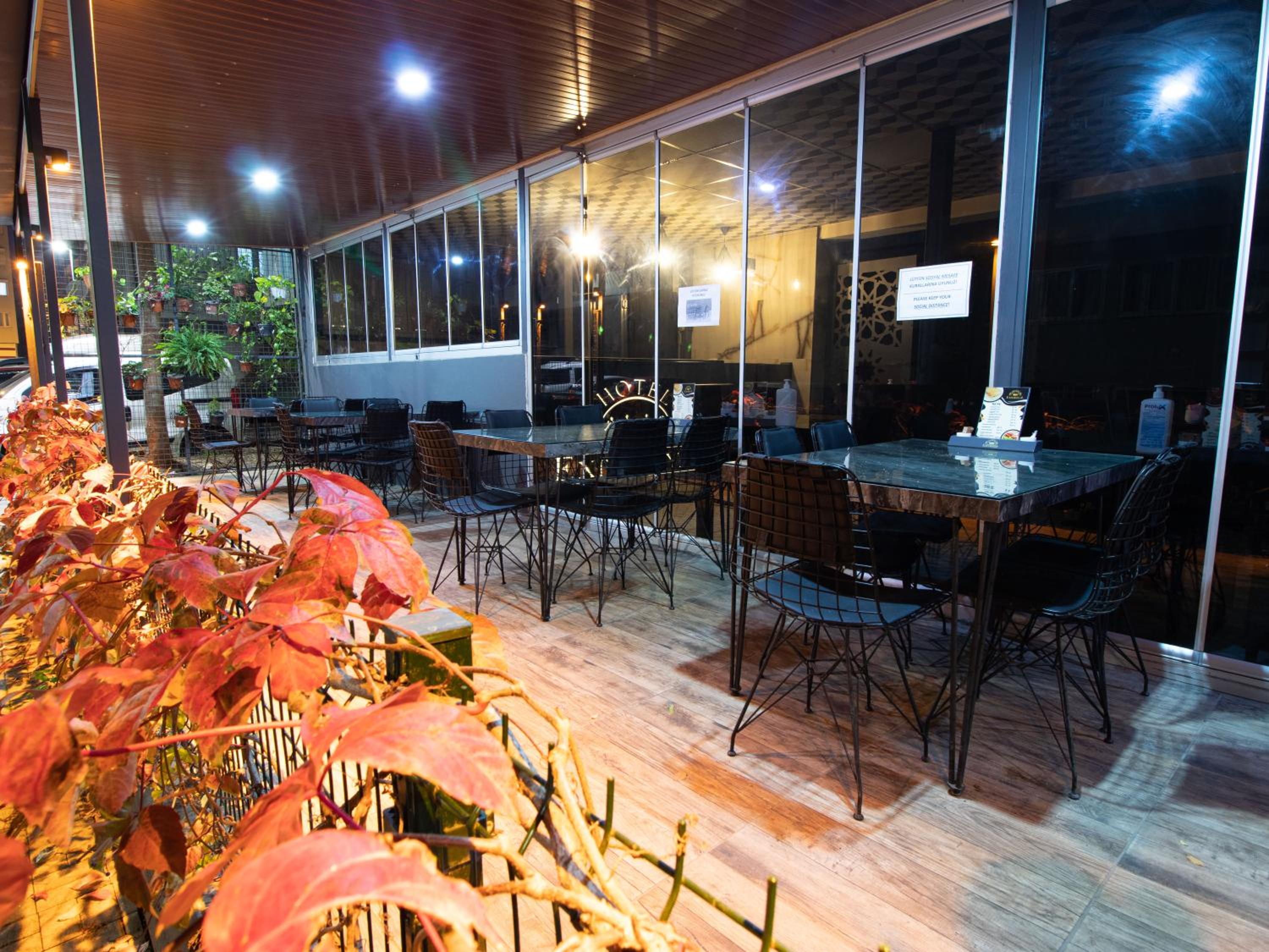 Exporoyal Hotel - Image 5