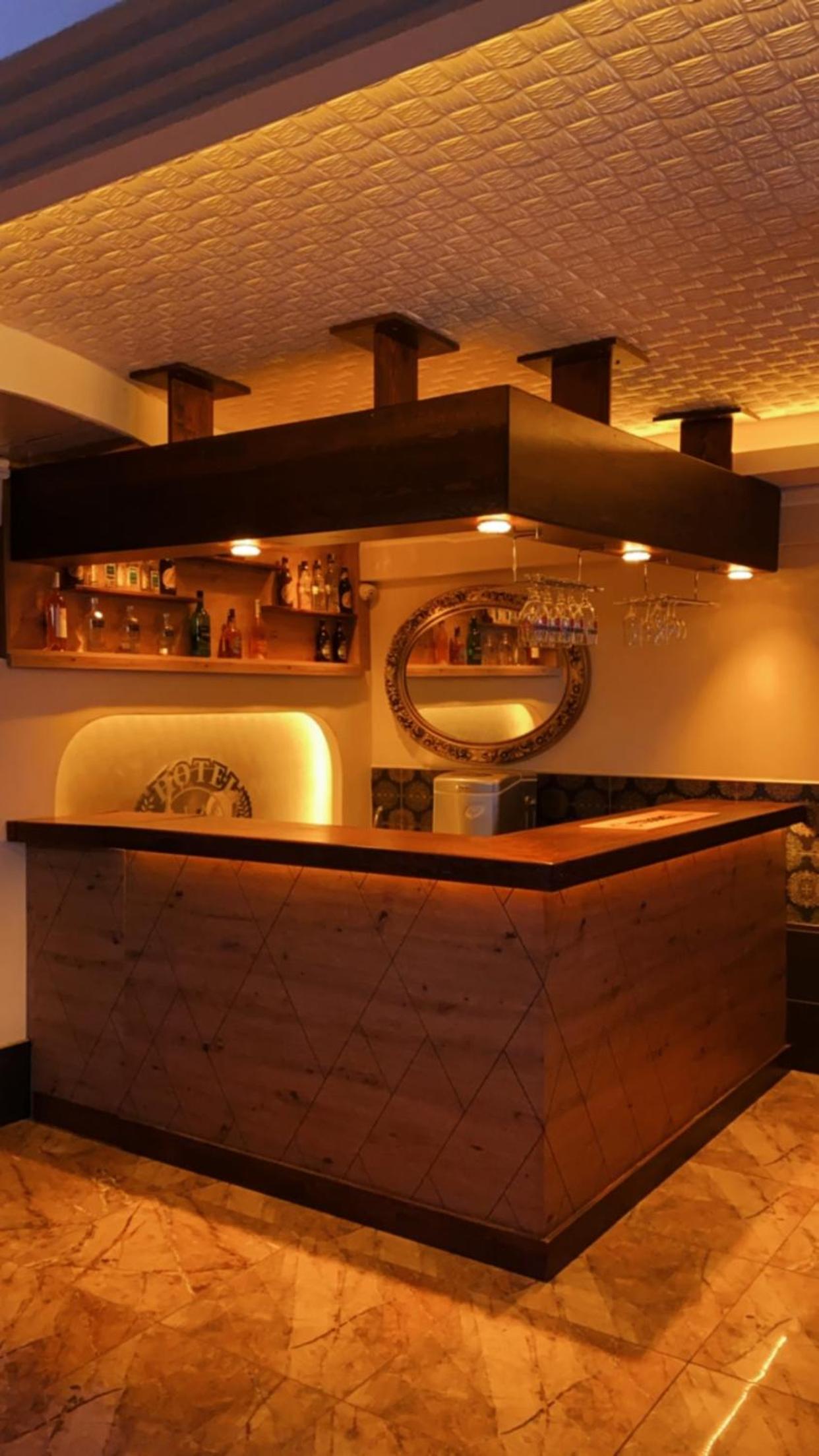 Exporoyal Hotel - Image 9