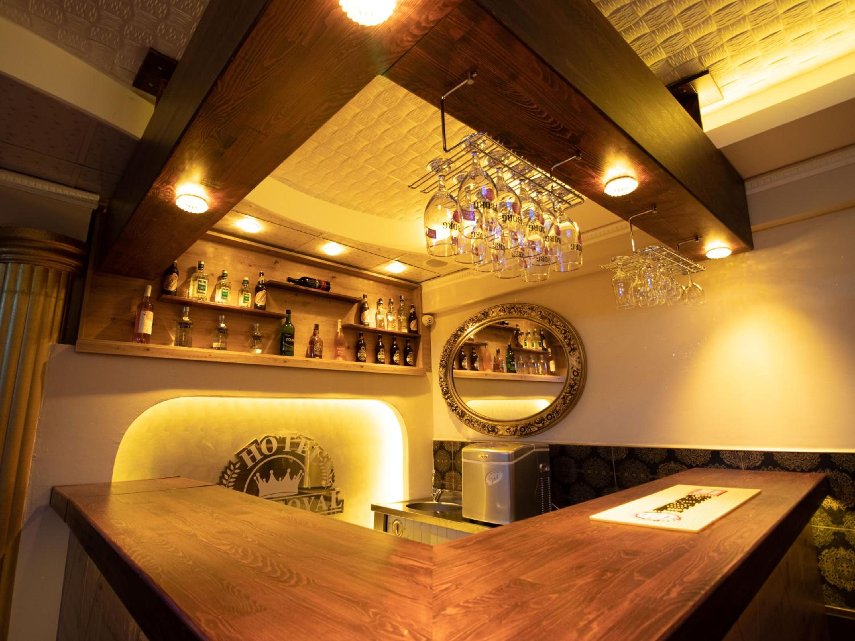 Exporoyal Hotel - Image 15