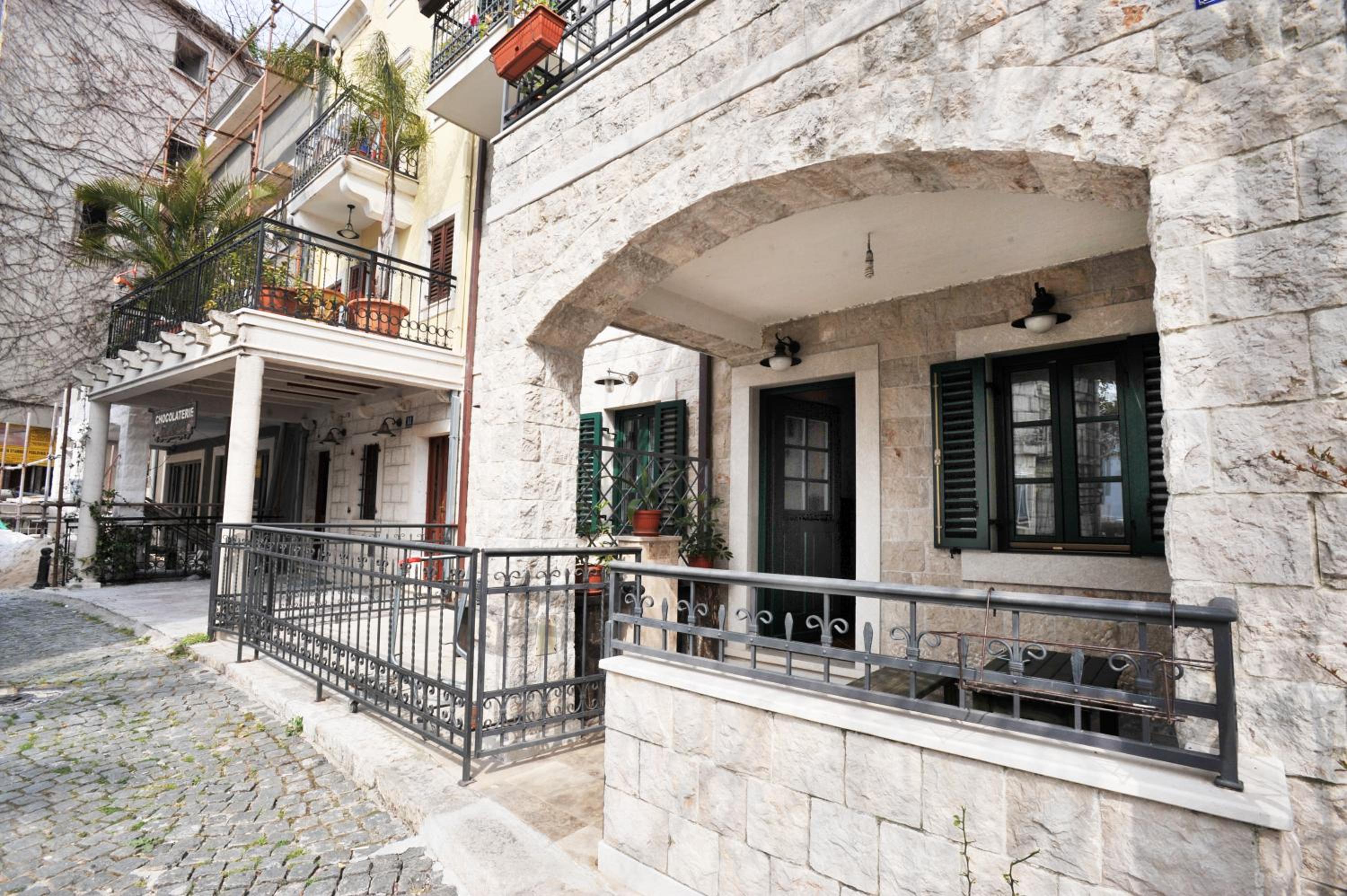 Apartments Jelena Skver