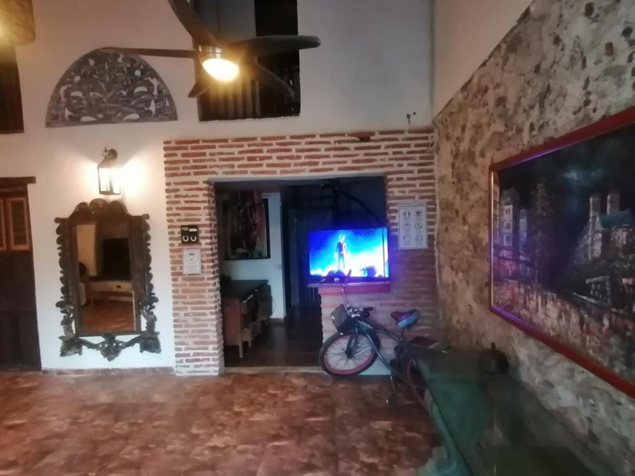 Casa Mamá Waldy Hostel