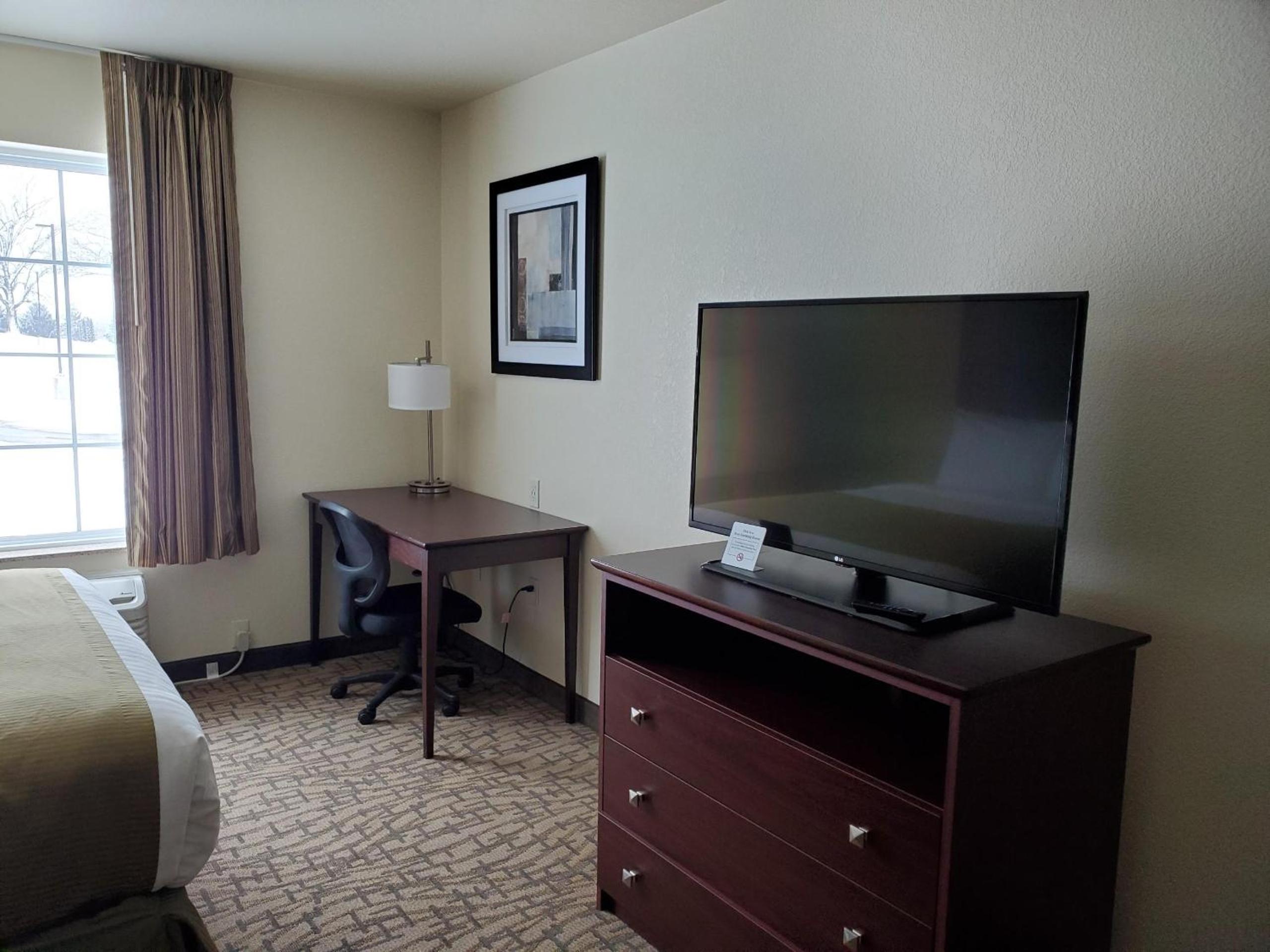 Cobblestone Inn & Suites - Barron