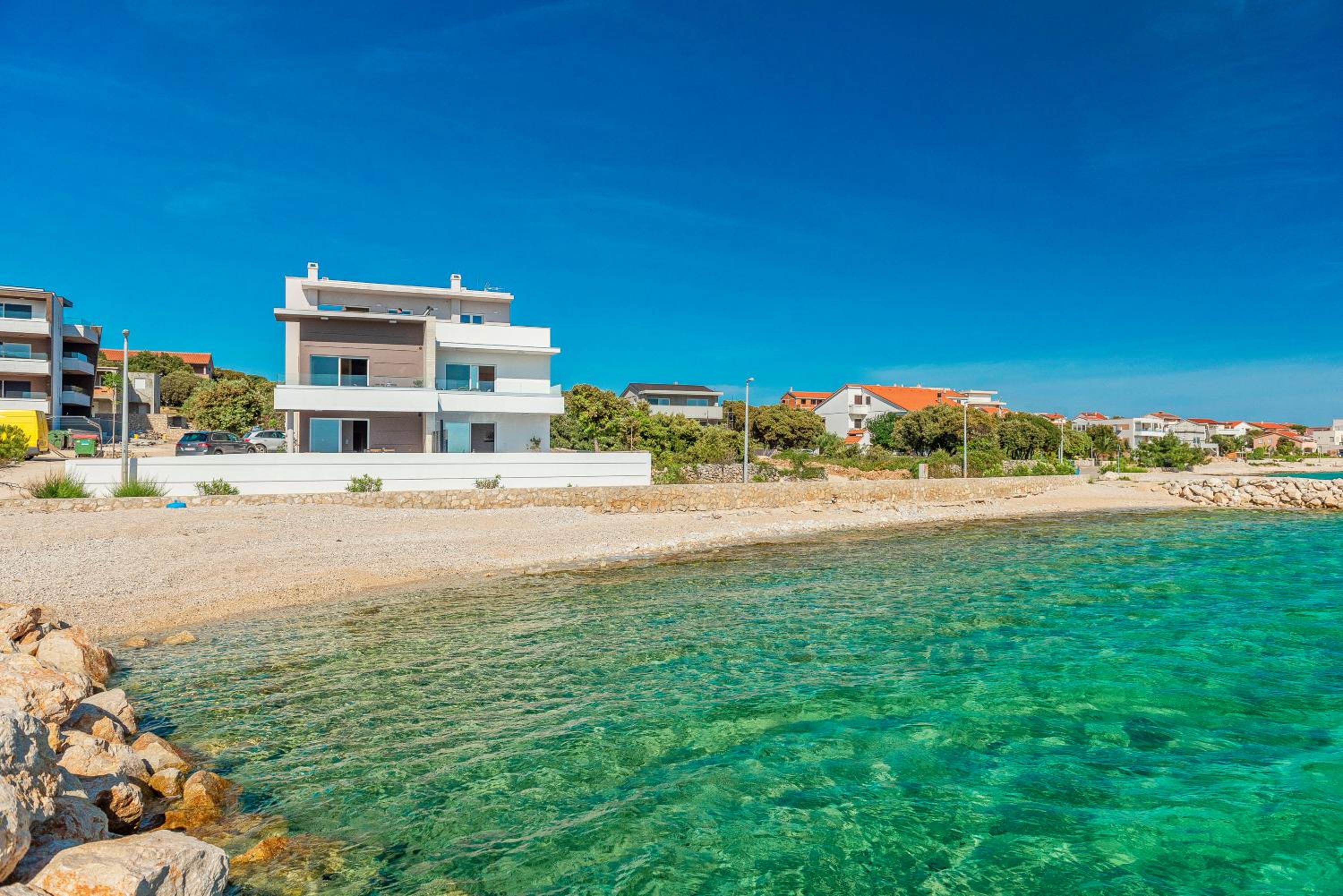 Villa Eni apartments 2 view 5