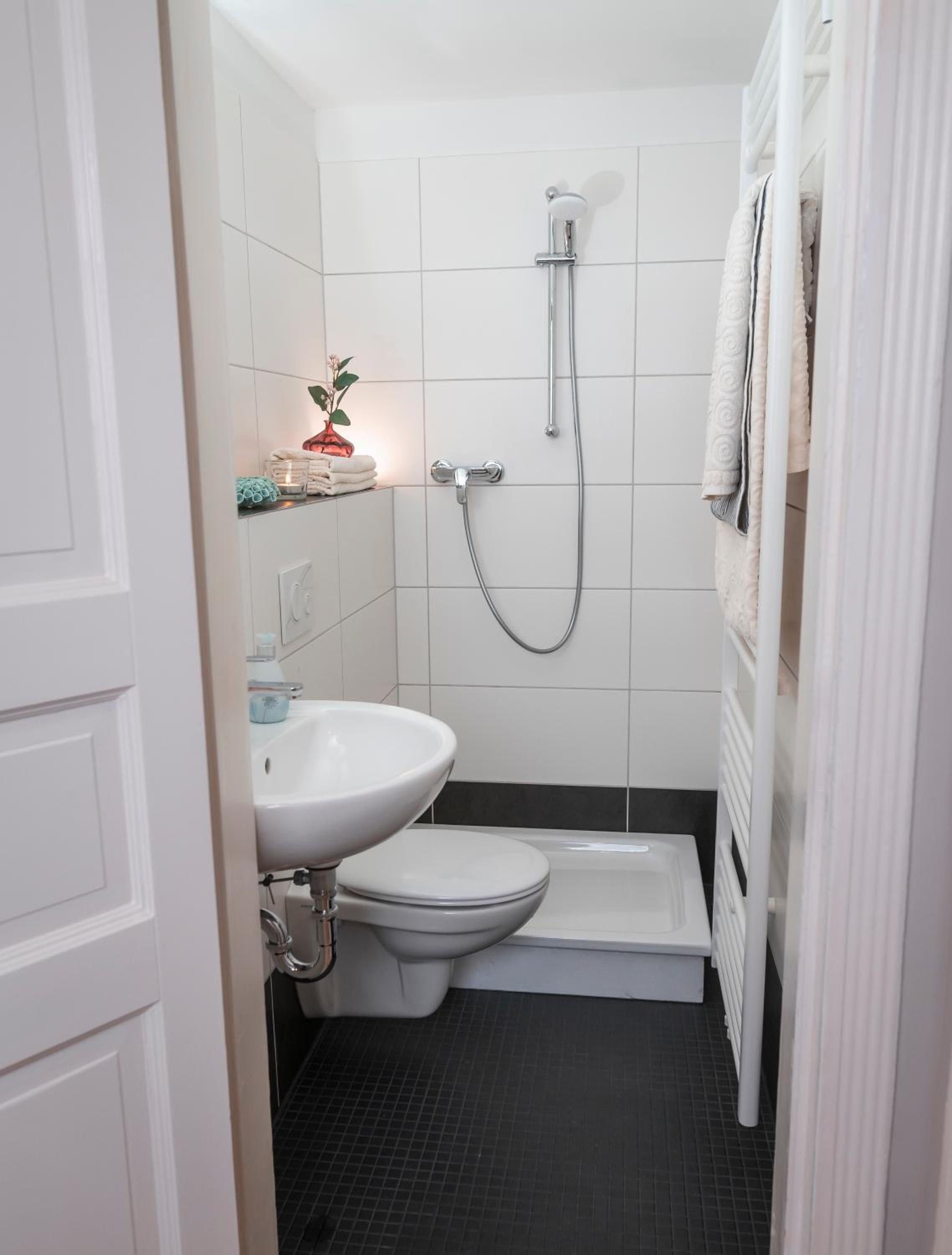 90qm Ferienwohnung Berlin Zentrum Nähe Prenzlauer Berg, 2 Bäder