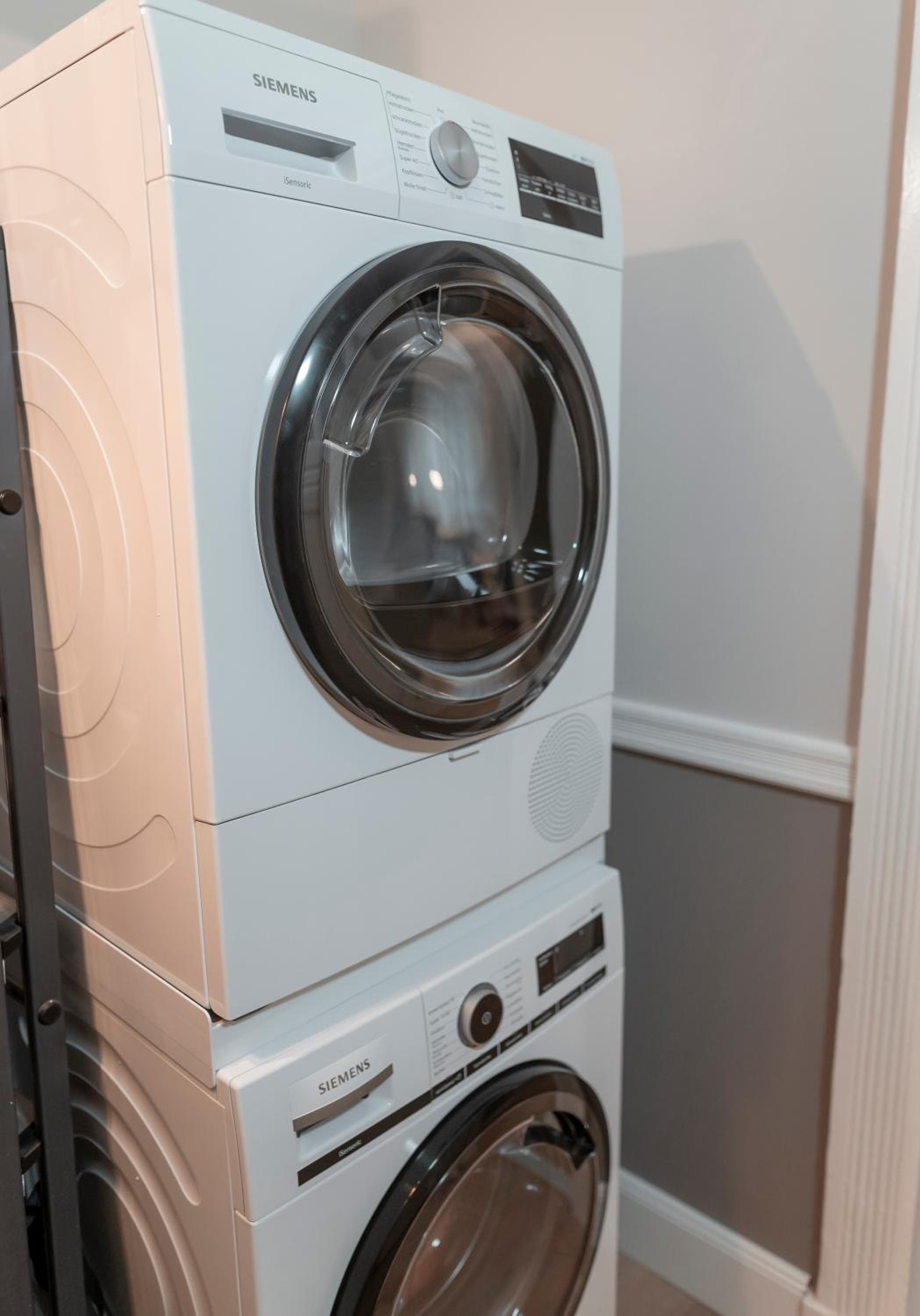 90qm Ferienwohnung Berlin Zentrum Nähe Prenzlauer Berg, 2 Bäder