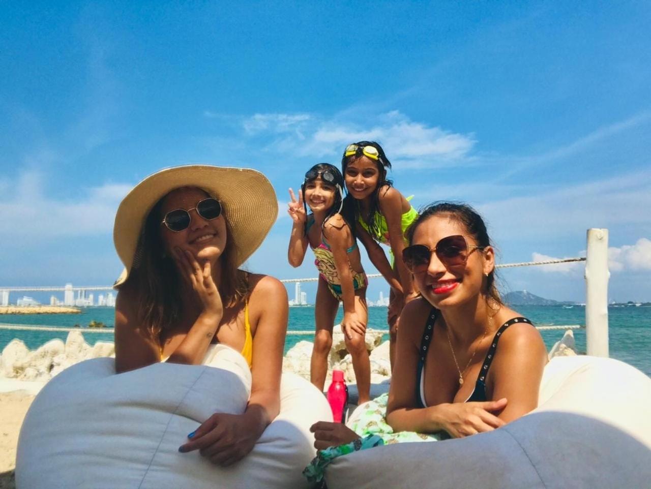 Mira Mira Beach