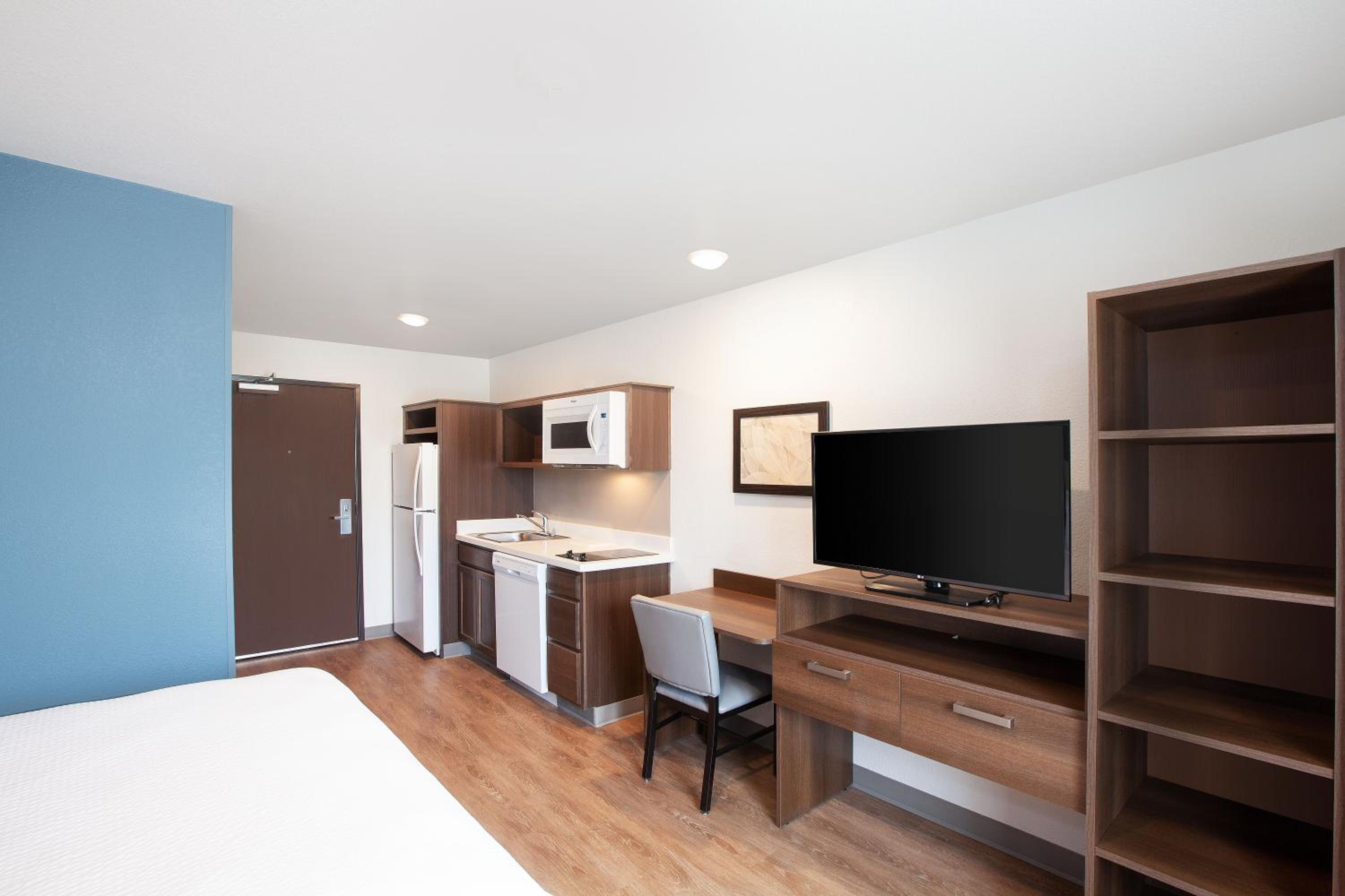 WoodSpring Suites Plano - North Dallas