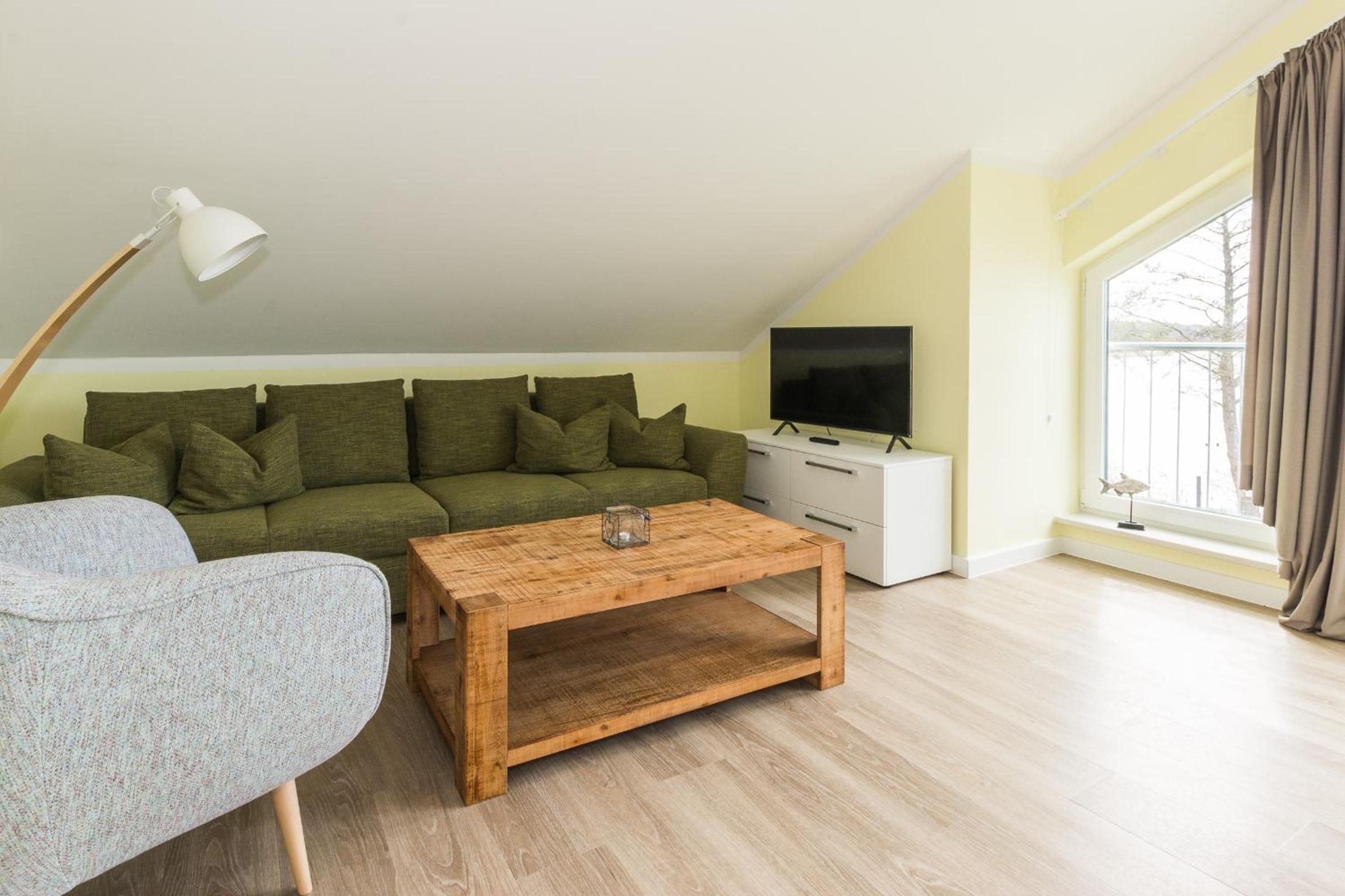 Luxus-See-Domizil mit Sauna, Kamin und Boot-130 qm für 6 Personen