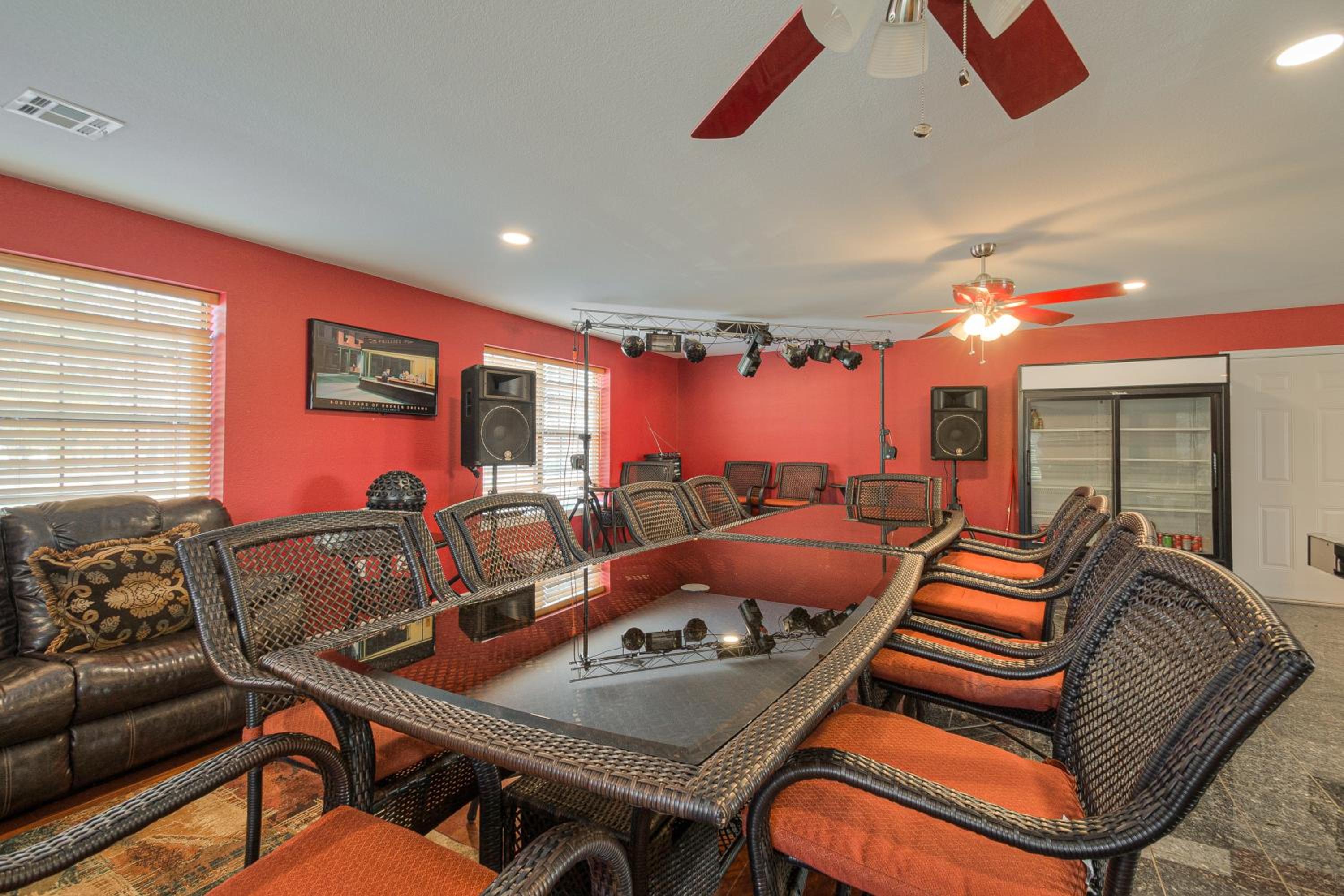 meeting & event spaces