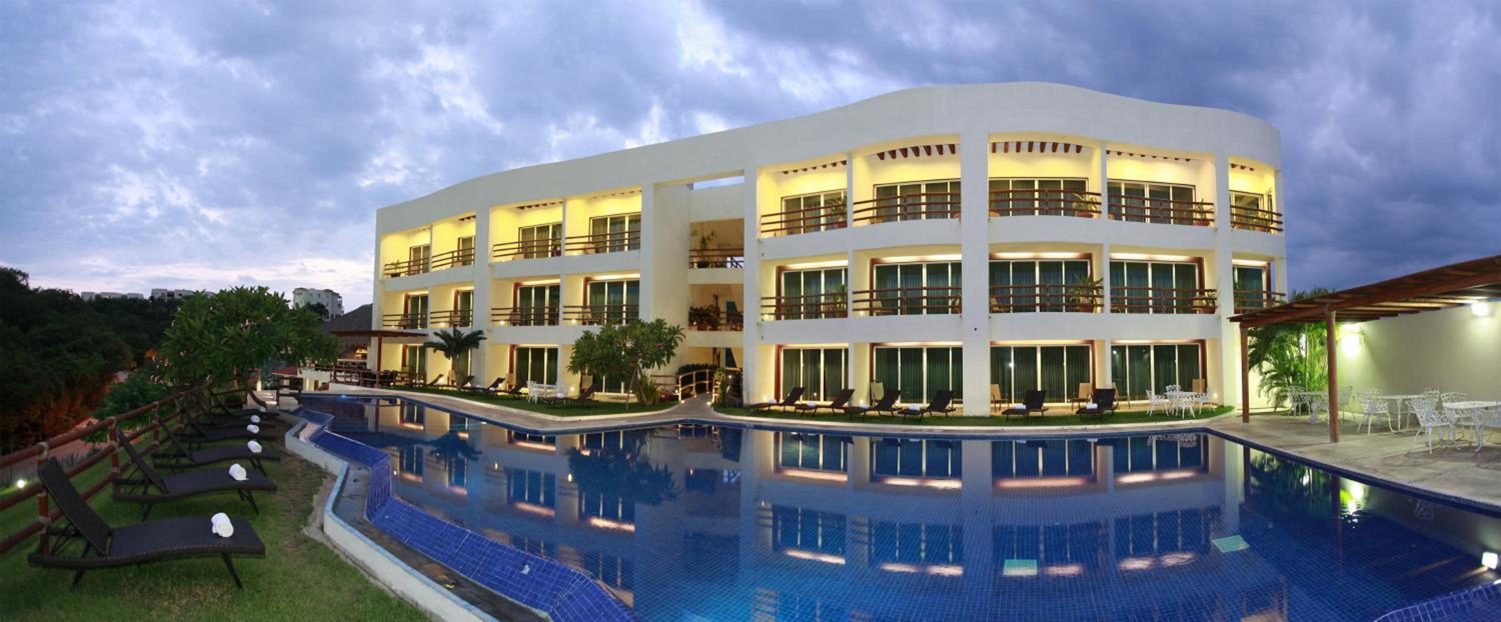 Huatulco Vacations - Princess Mayev - Property Image 2